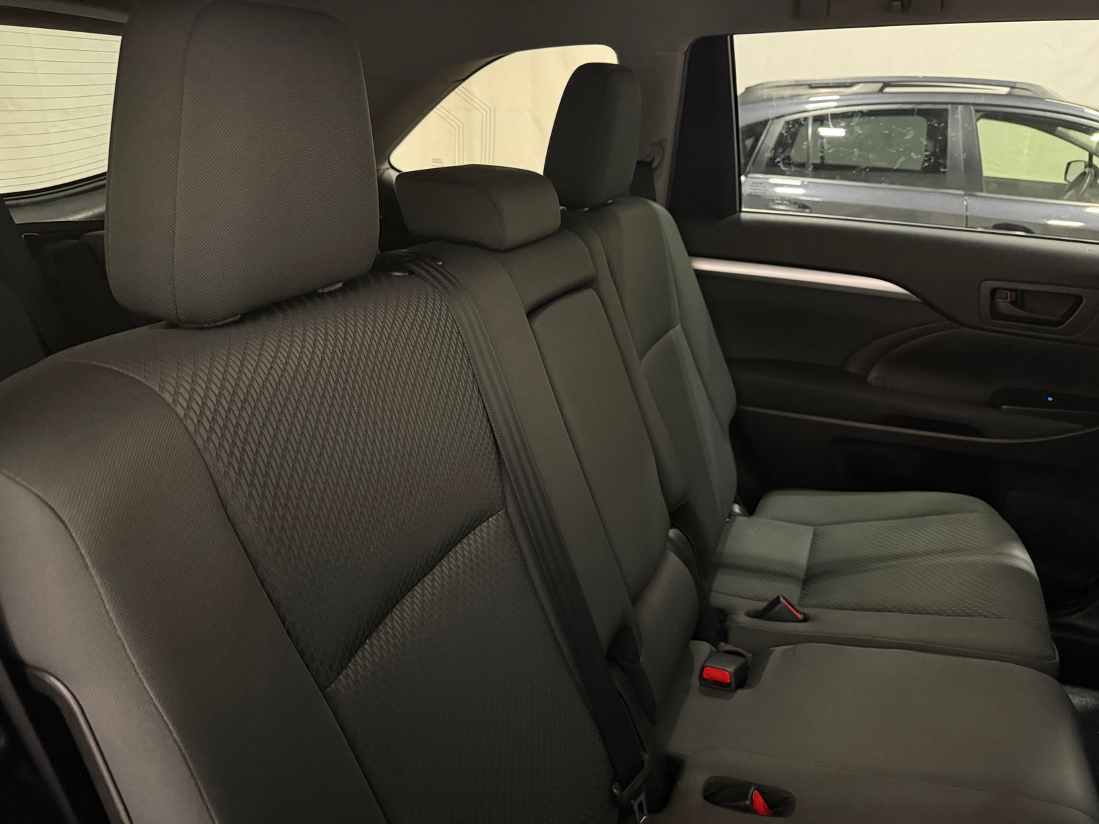 Thumbnail: 2019 Toyota Highlander - 6