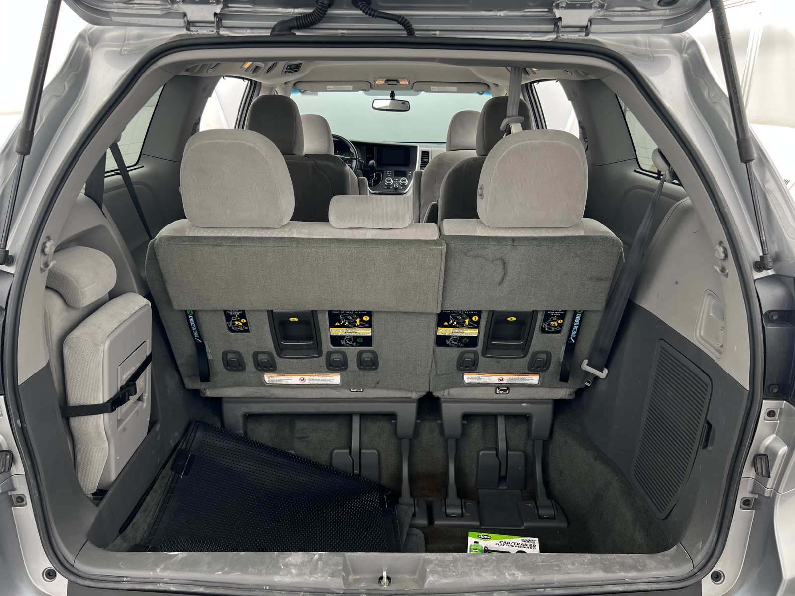 Thumbnail: 2017 Toyota Sienna - 7