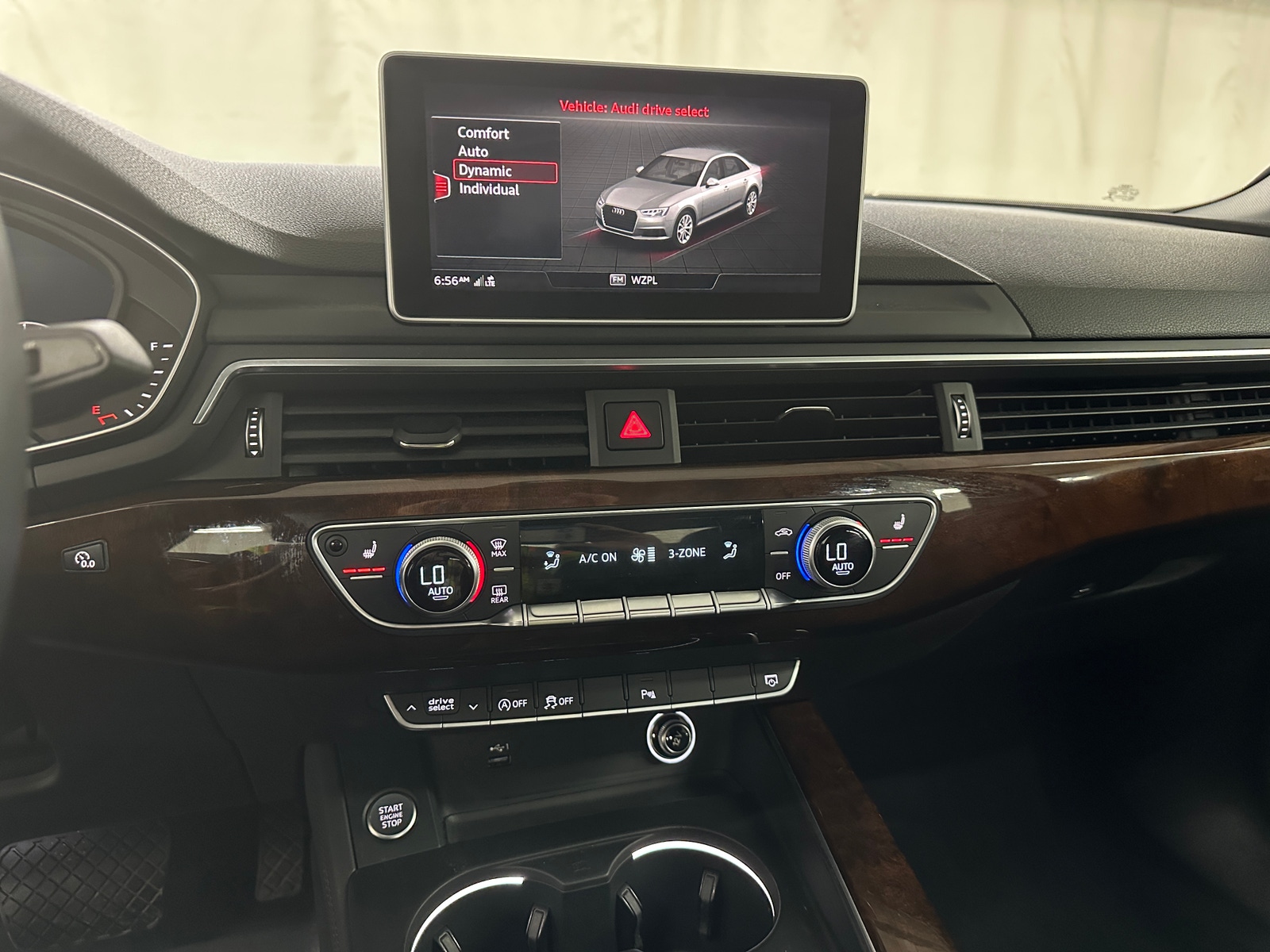 Thumbnail: 2019 Audi A4 - 3