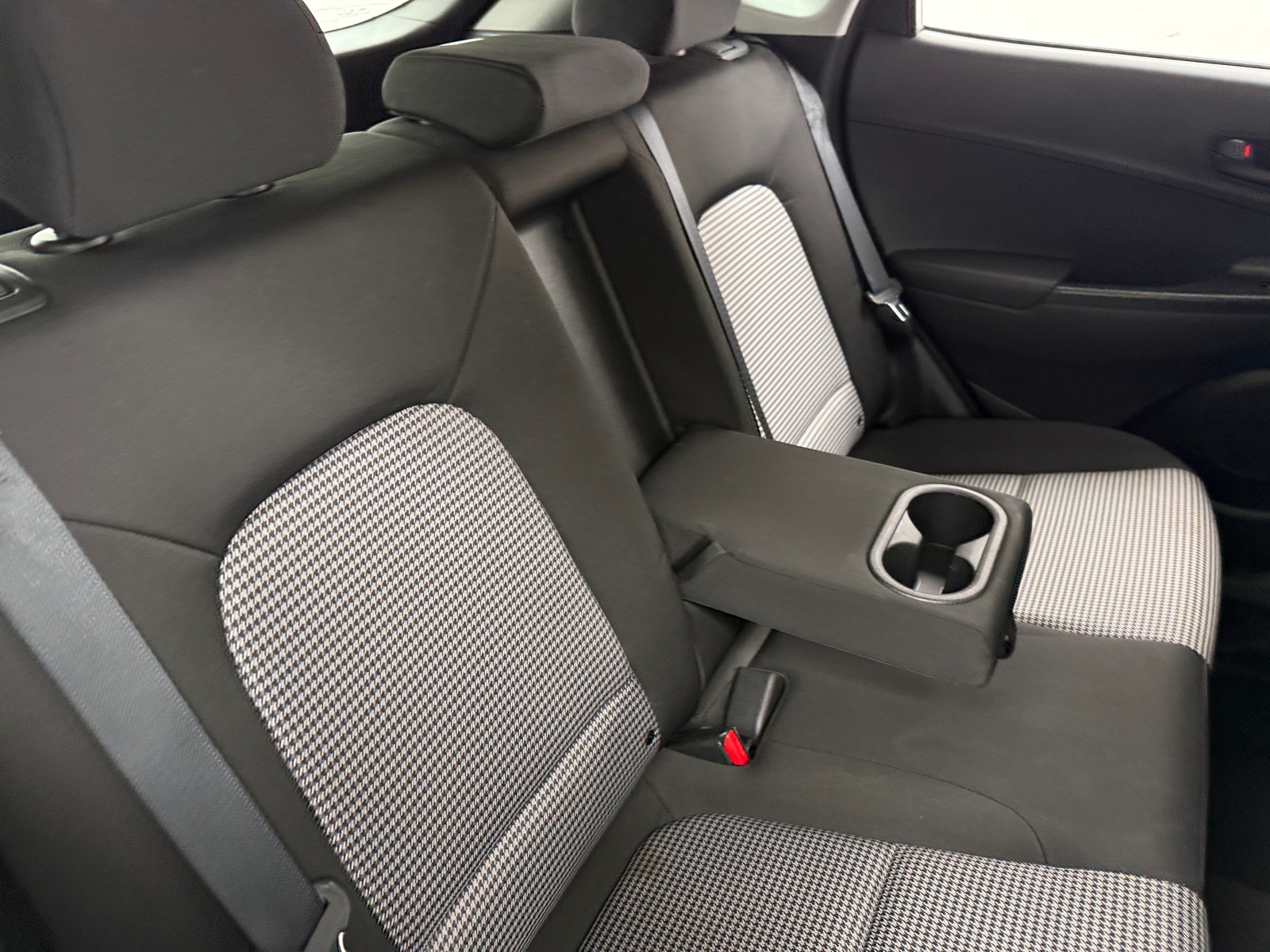 Thumbnail: 2020 Hyundai Kona - 6