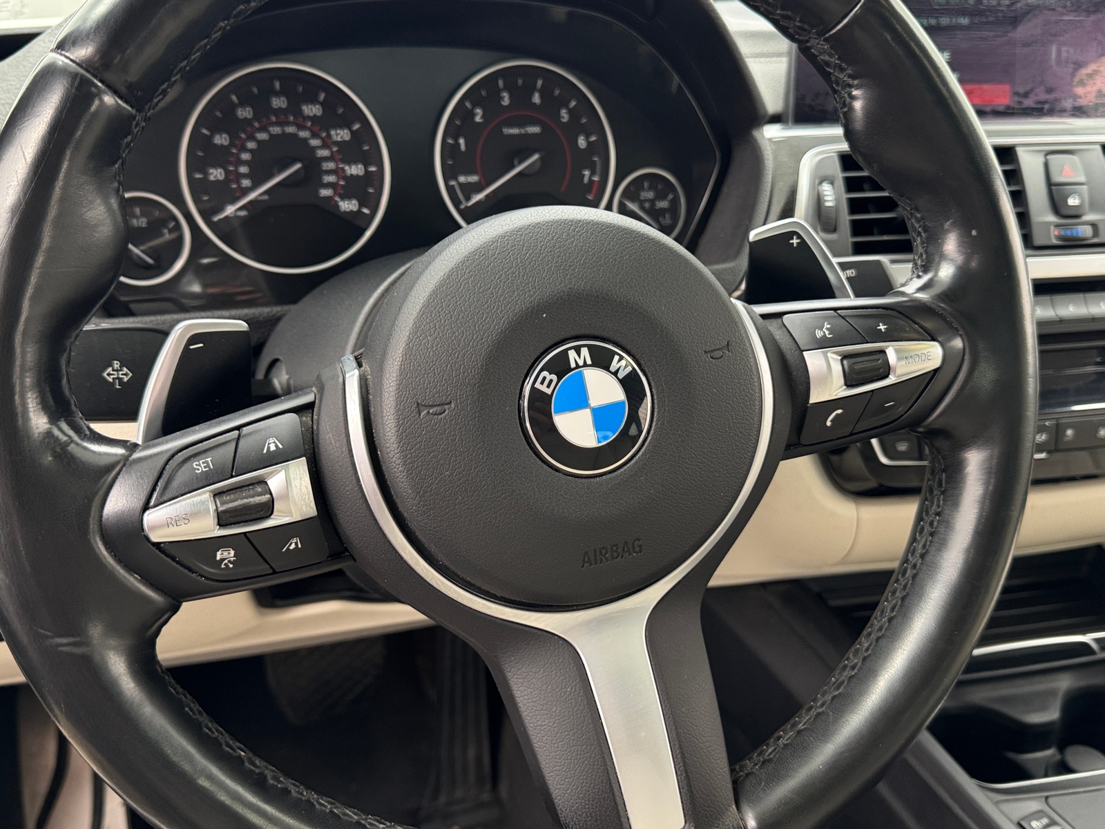 Thumbnail: 2018 BMW 4 Series - 4