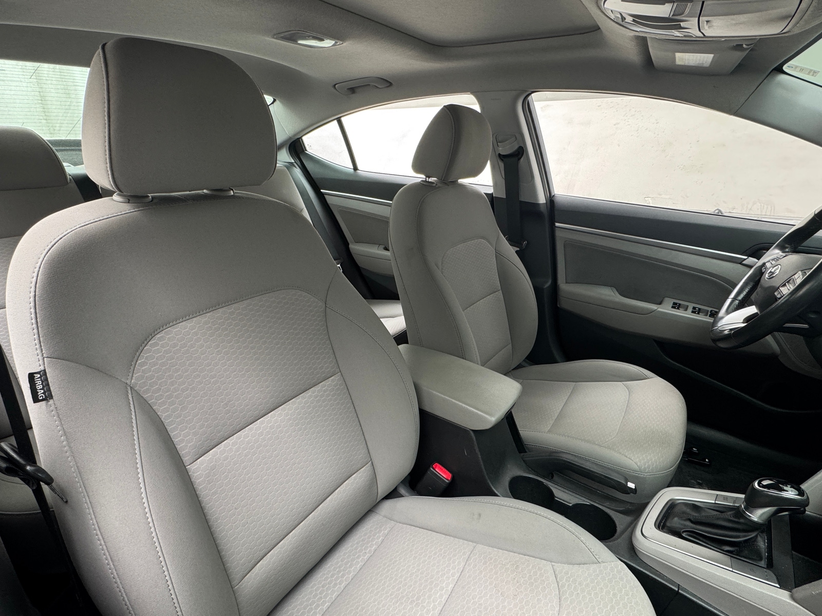 Thumbnail: 2019 Hyundai Elantra - 2