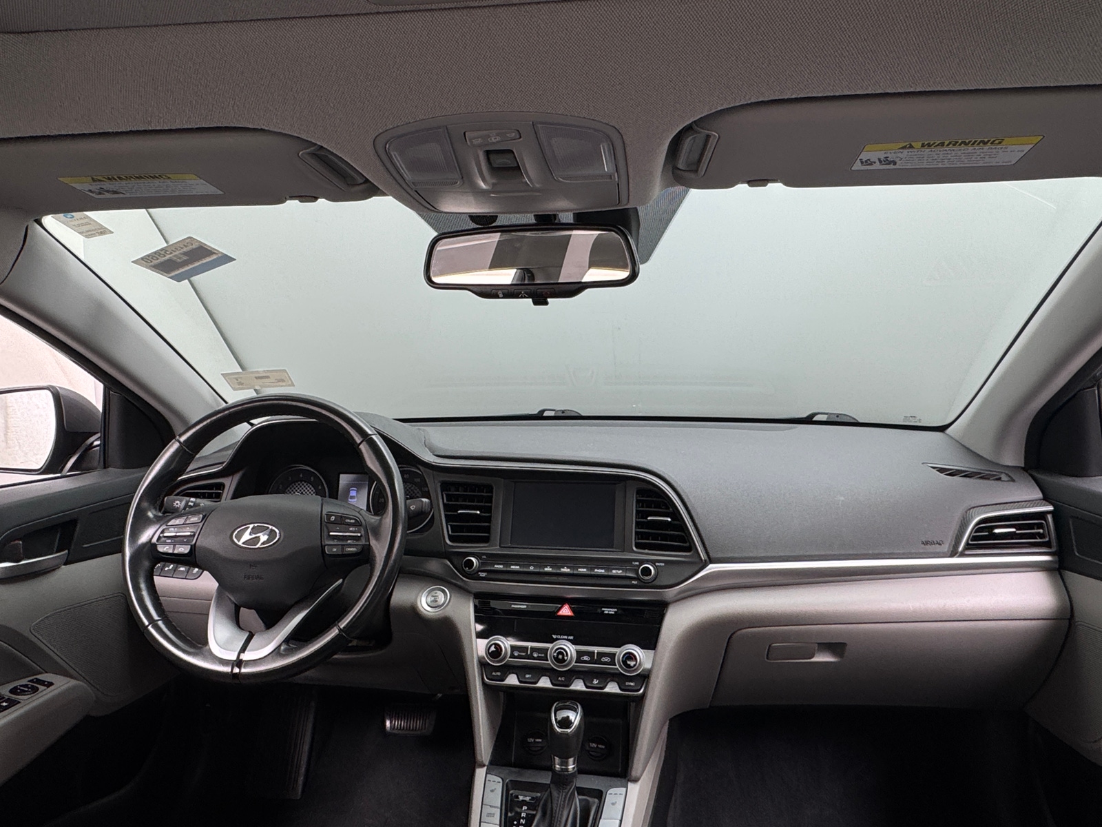 Thumbnail: 2019 Hyundai Elantra - 3