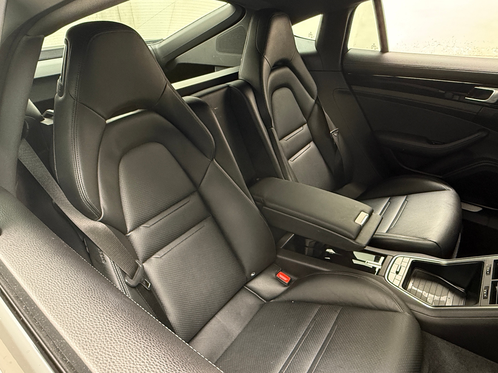 Thumbnail: 2019 Porsche Panamera - 5