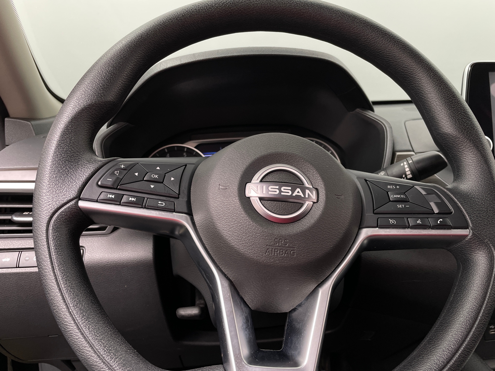 Thumbnail: 2024 Nissan Altima - 5