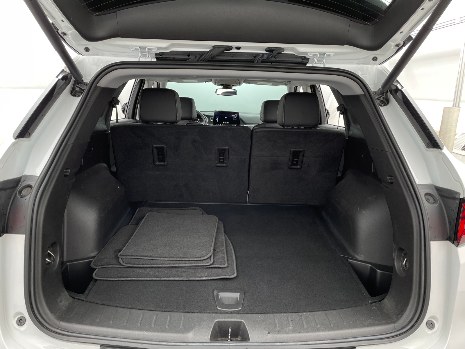 Thumbnail: 2023 Chevrolet Blazer - 6