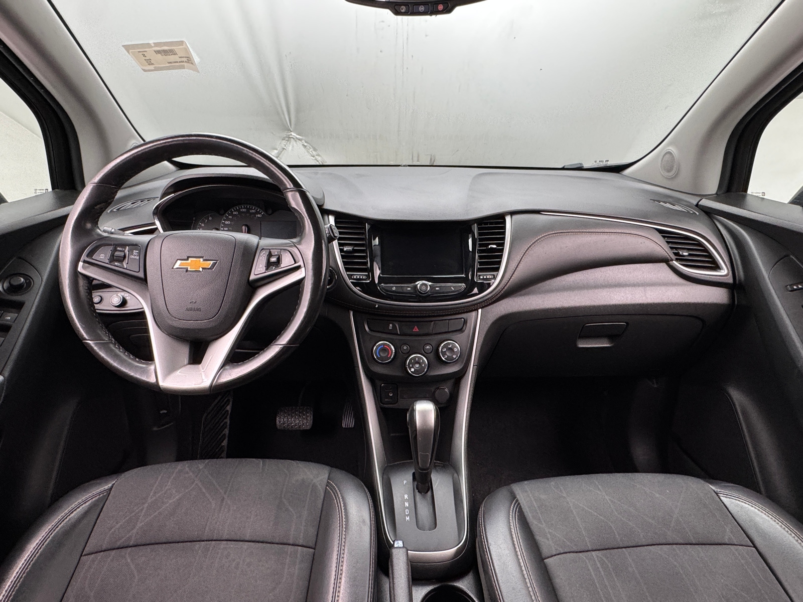 Thumbnail: 2020 Chevrolet Trax - 3