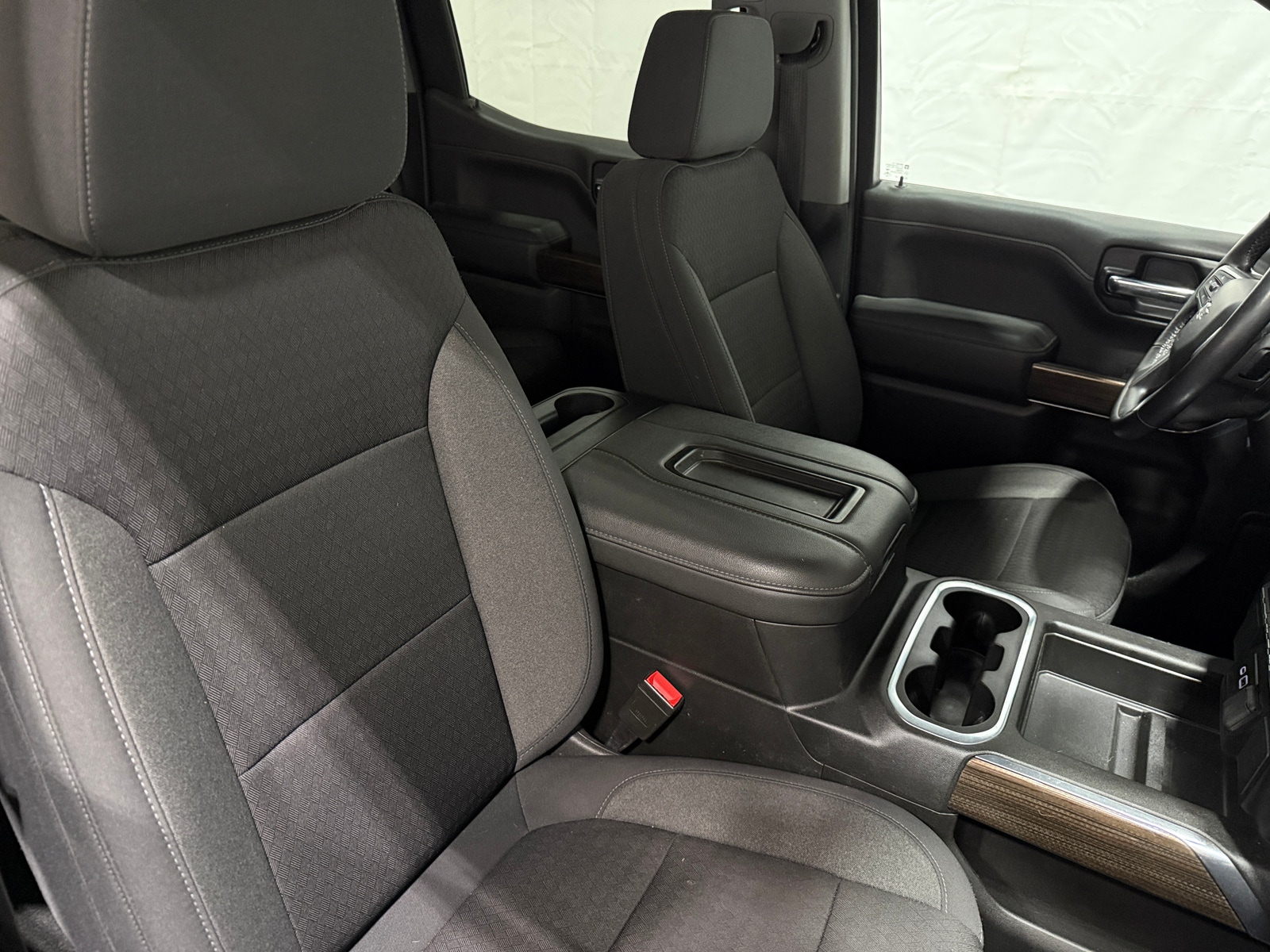 Thumbnail: 2022 Chevrolet Silverado 1500 - 2