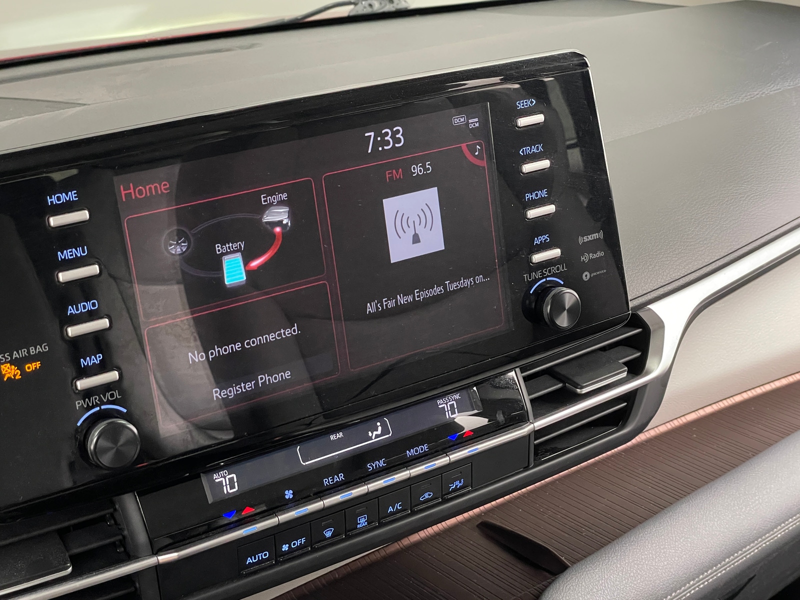 Thumbnail: 2021 Toyota Sienna - 4