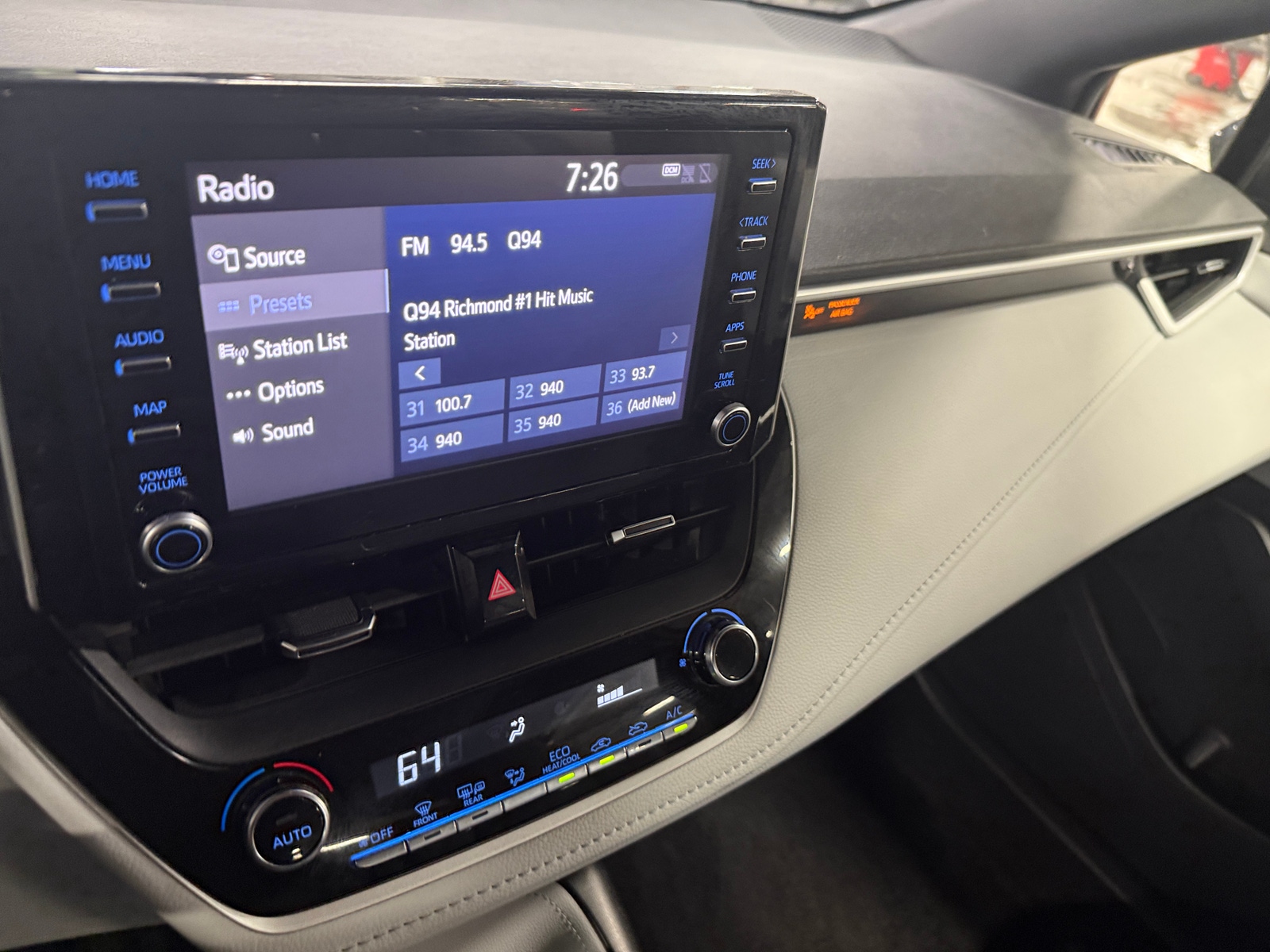 Thumbnail: 2020 Toyota Corolla - 4