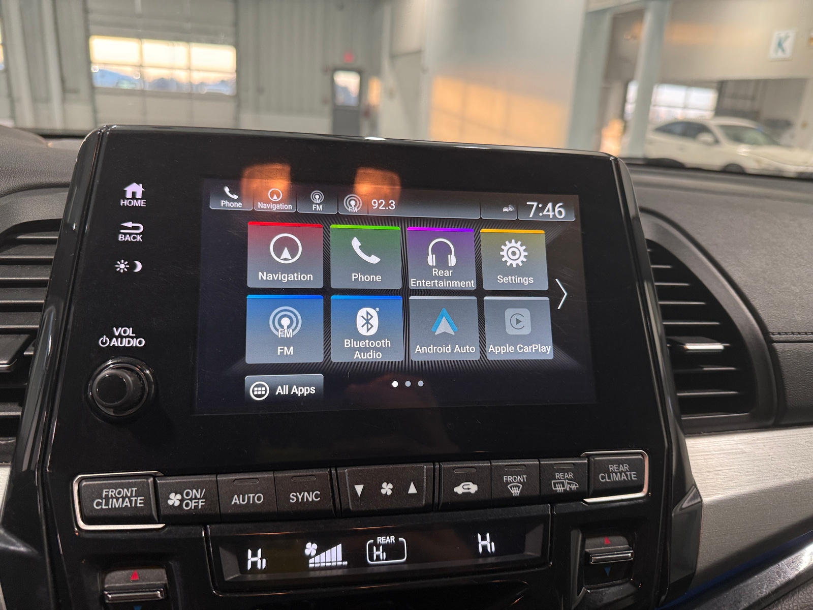 Thumbnail: 2023 Honda Odyssey - 3