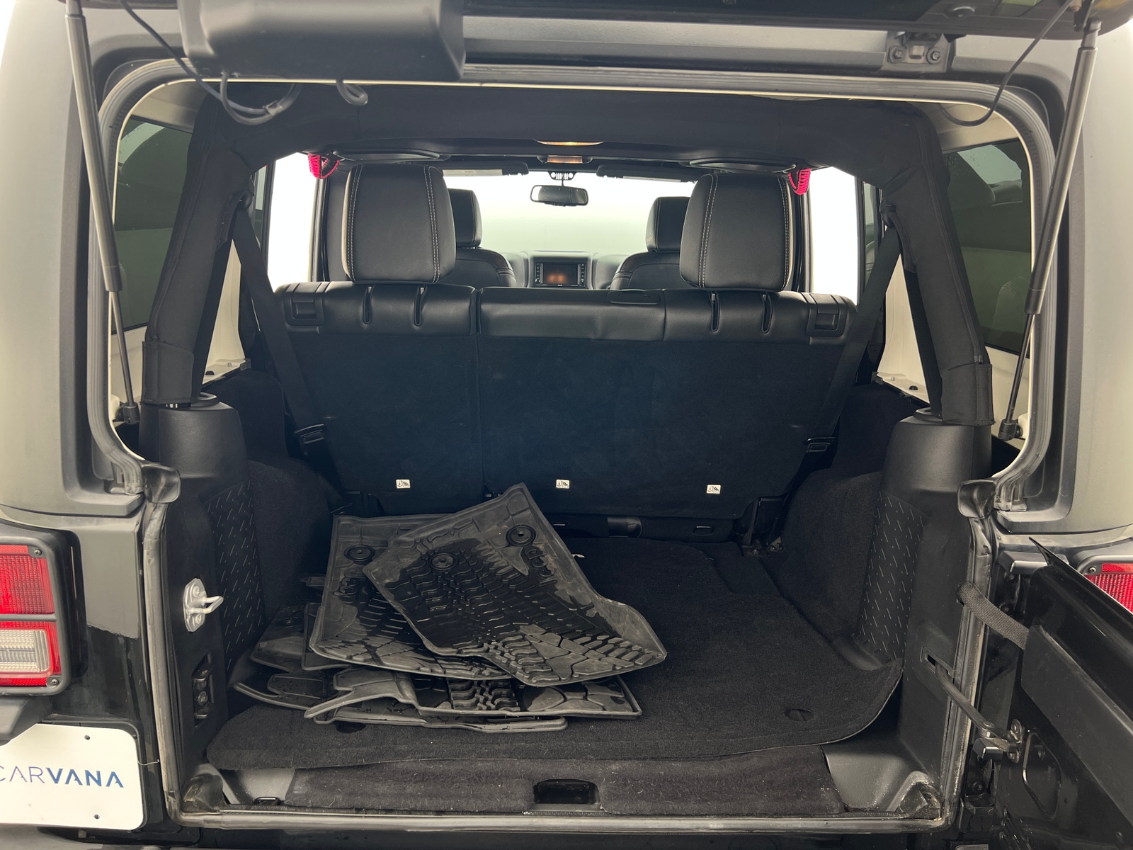 Thumbnail: 2016 Jeep Wrangler - 6