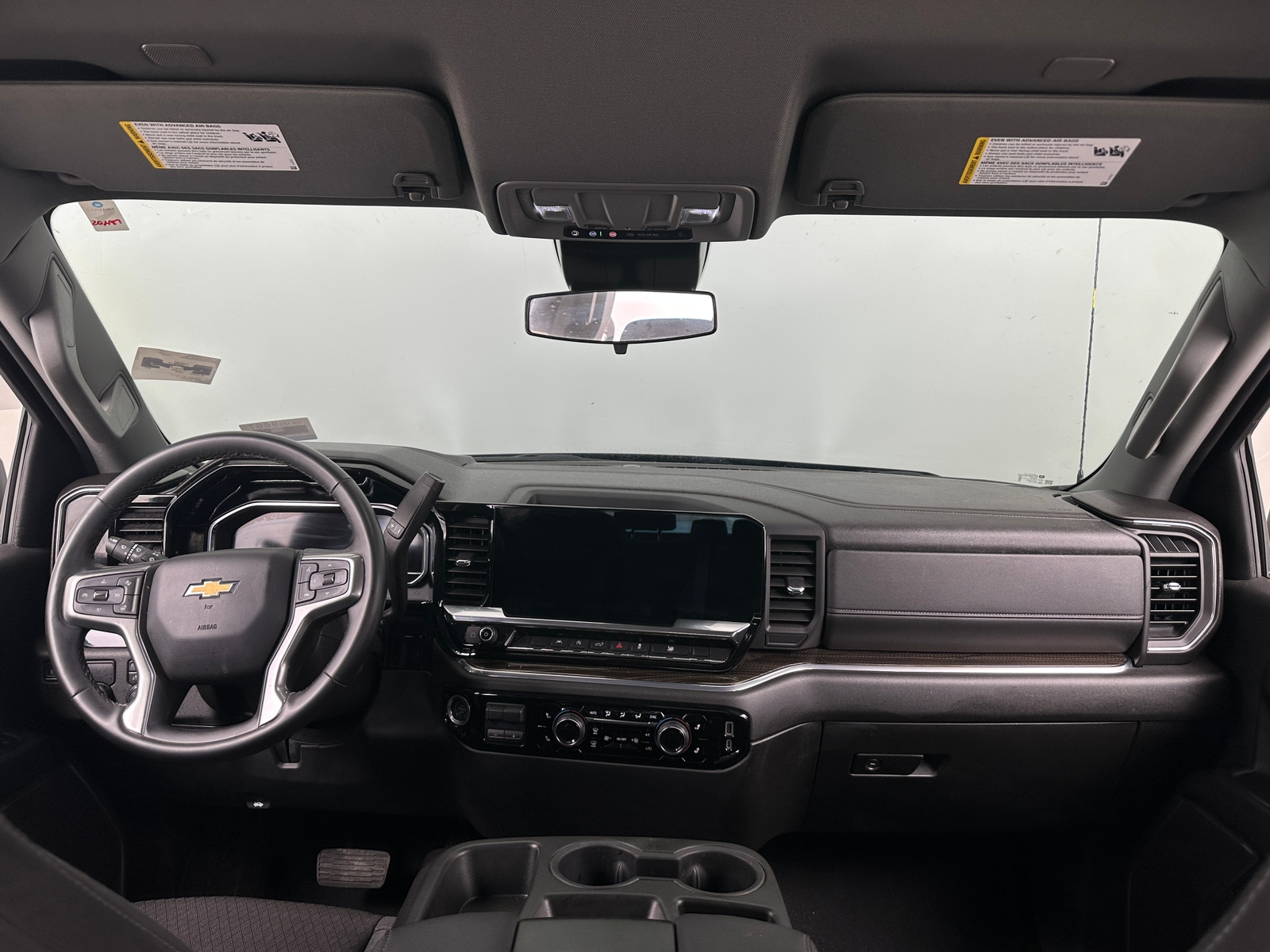 Thumbnail: 2024 Chevrolet Silverado 1500 - 3