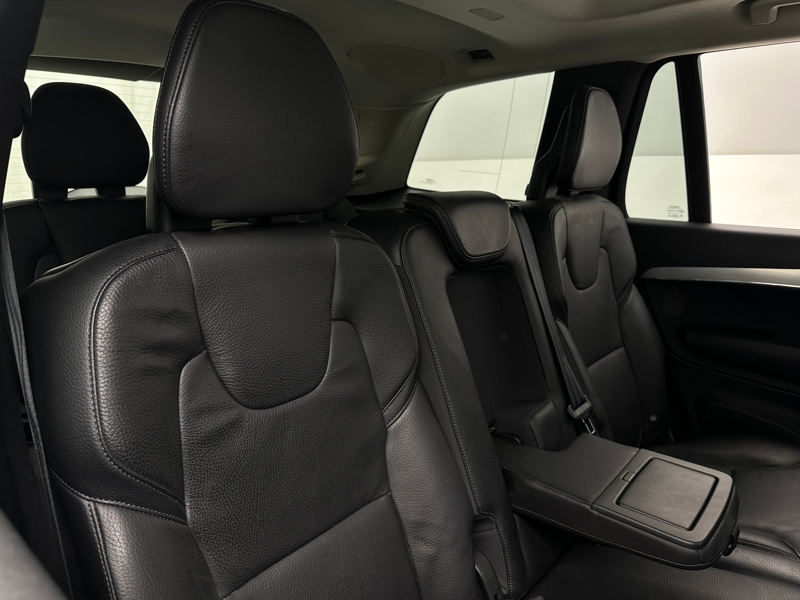 Thumbnail: 2018 Volvo XC90 - 5