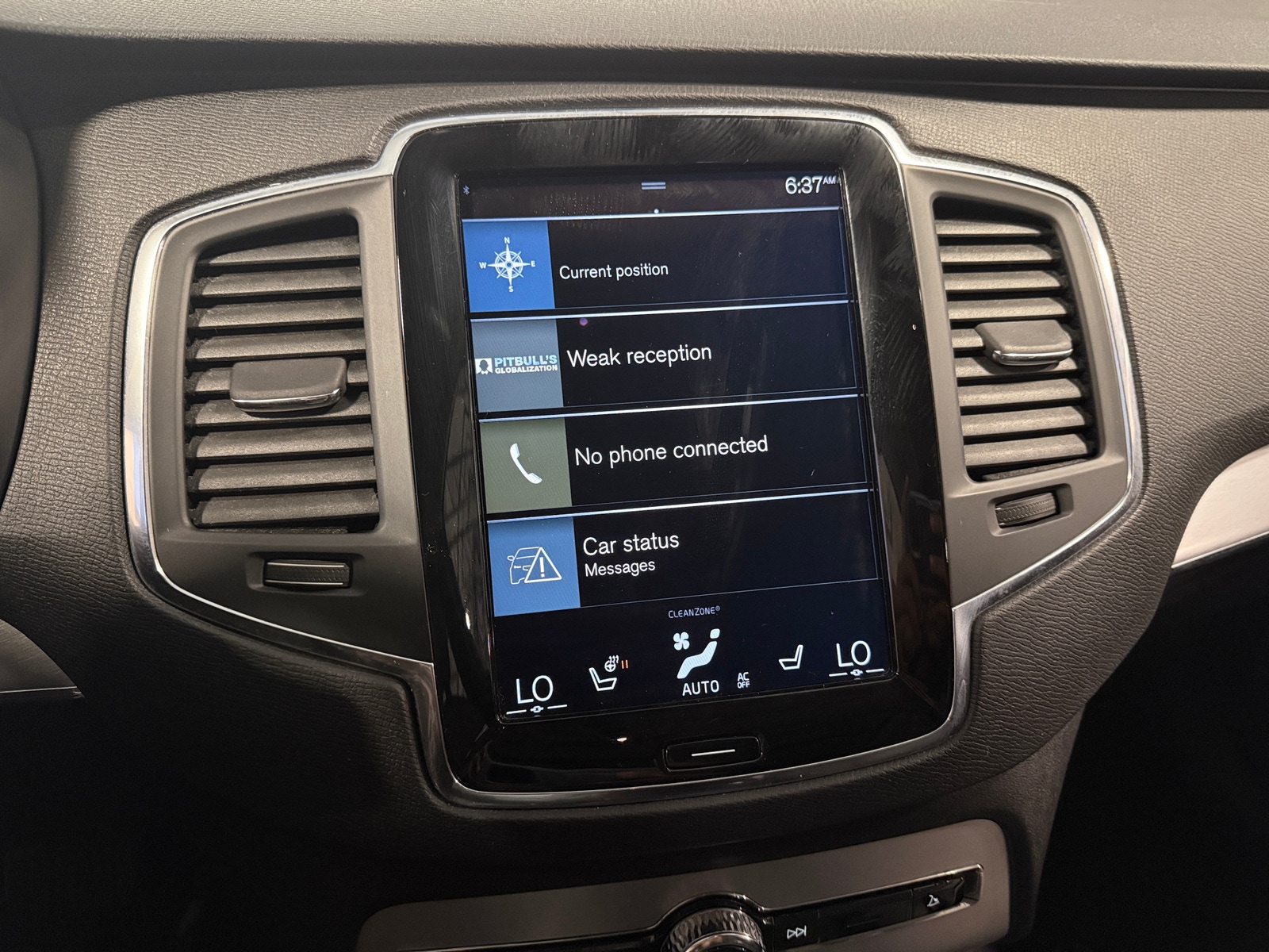 Thumbnail: 2018 Volvo XC90 - 3