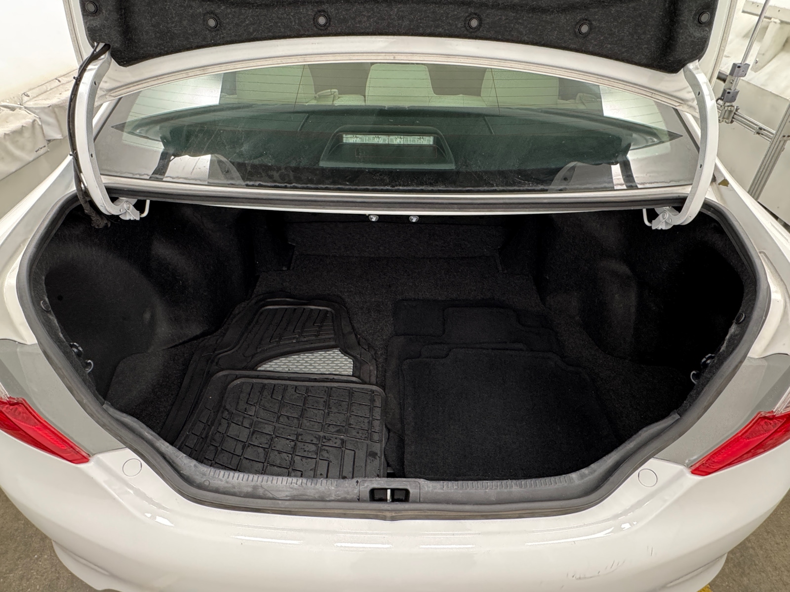 Thumbnail: 2013 Toyota Camry - 7