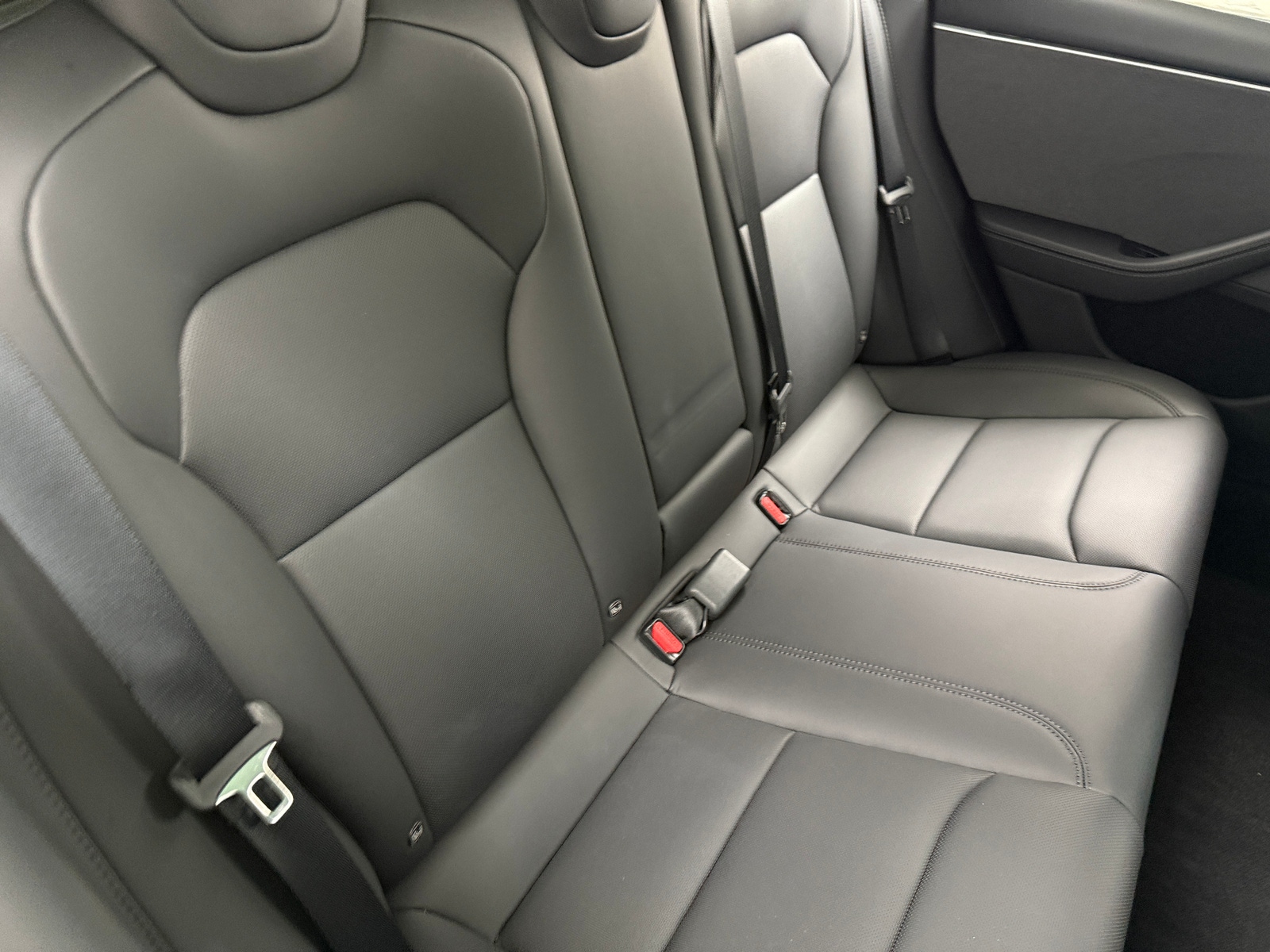 Thumbnail: 2025 Tesla Model 3 - 5