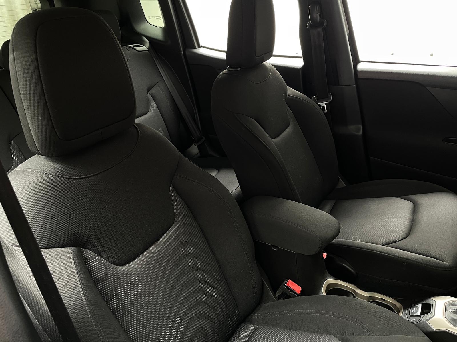 Thumbnail: 2017 Jeep Renegade - 2