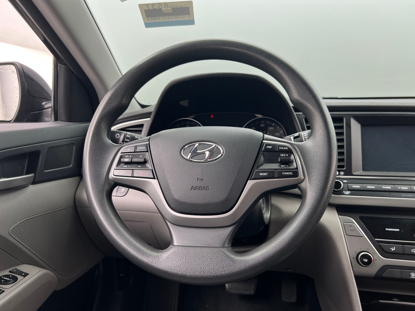 Thumbnail: 2018 Hyundai Elantra - 5