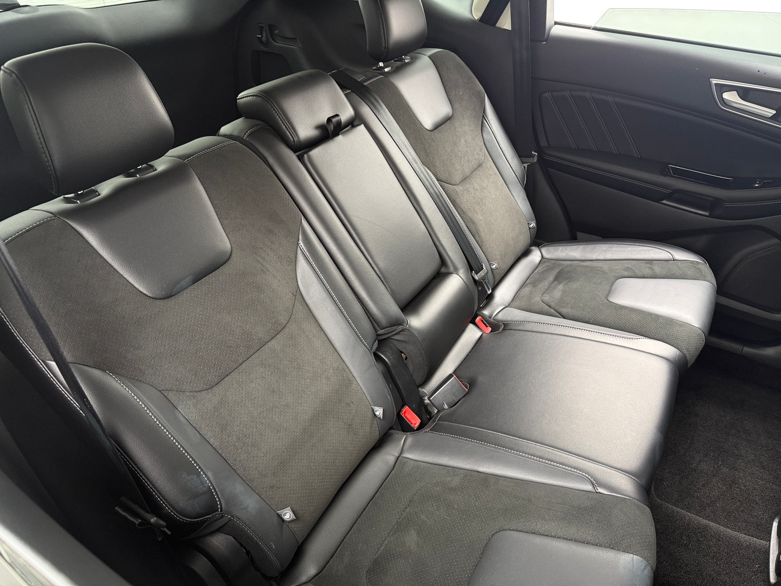 Thumbnail: 2017 Ford Edge - 6