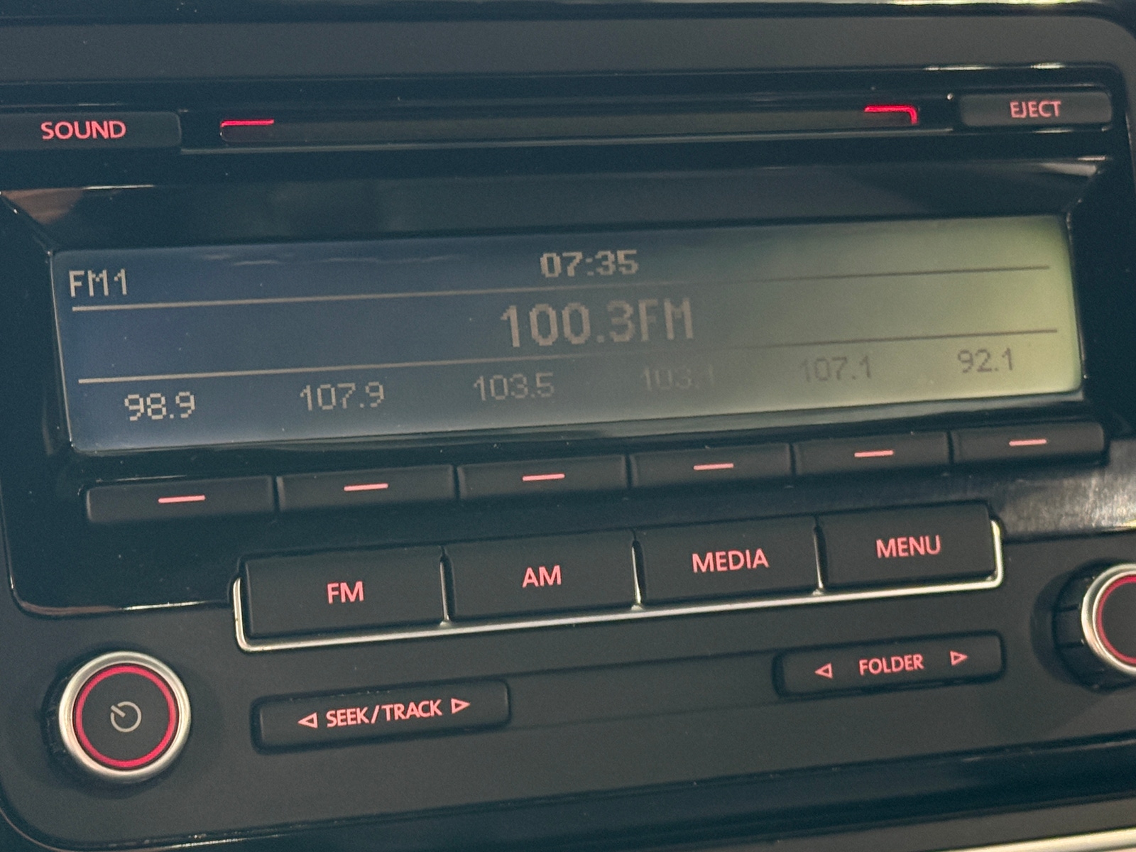 Thumbnail: 2012 Volkswagen Beetle - 3