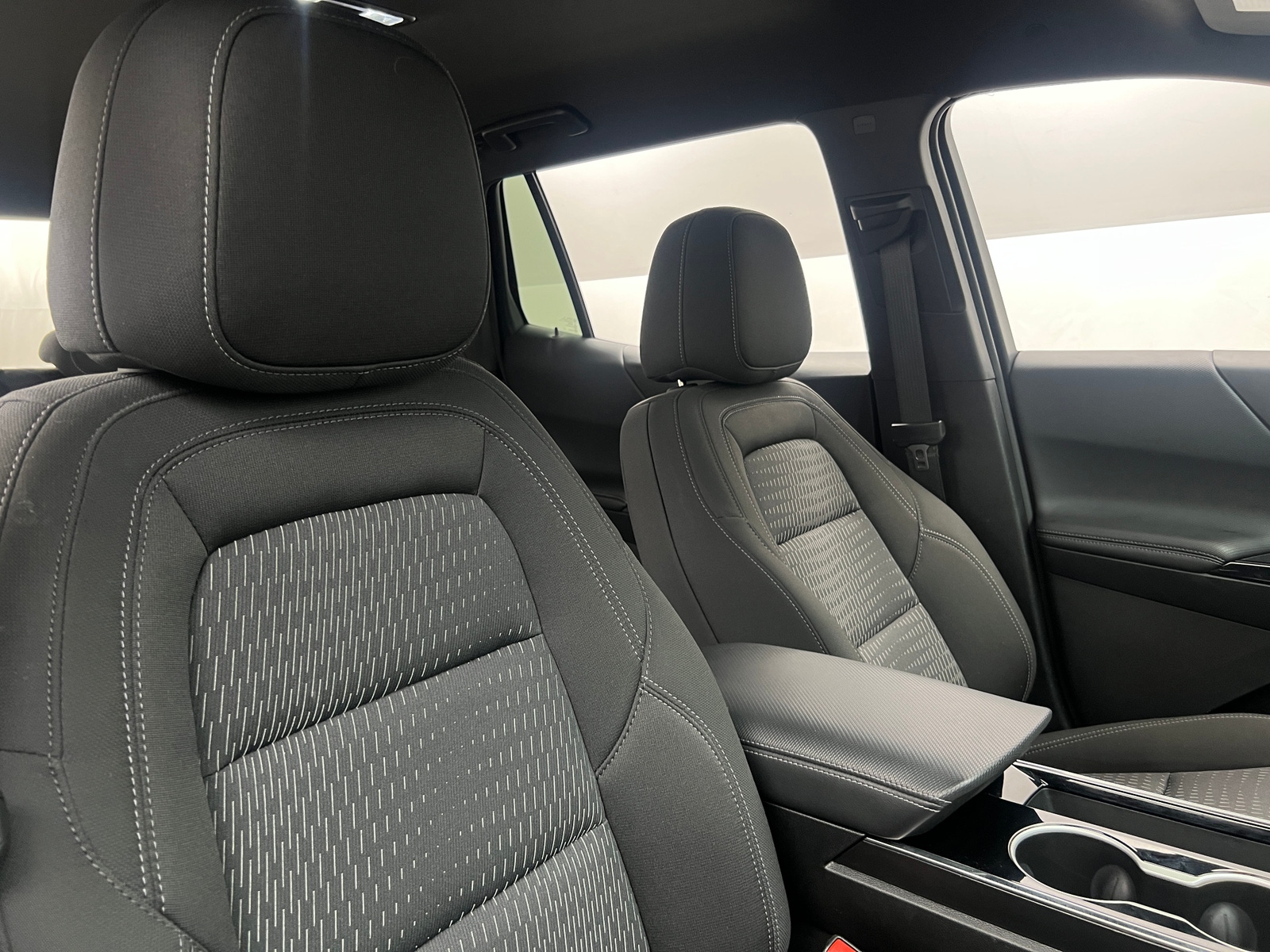 Thumbnail: 2025 Chevrolet Equinox - 2