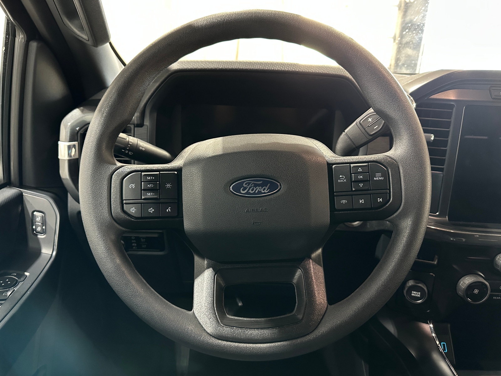 Thumbnail: 2024 Ford Econoline - 5