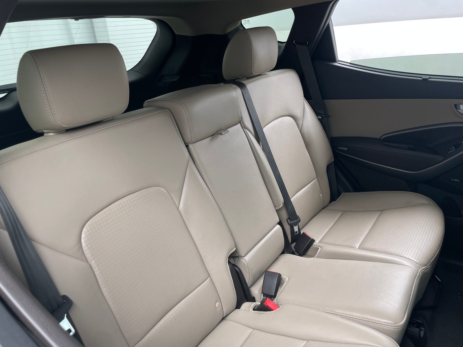 Thumbnail: 2014 Hyundai Santa Fe - 6