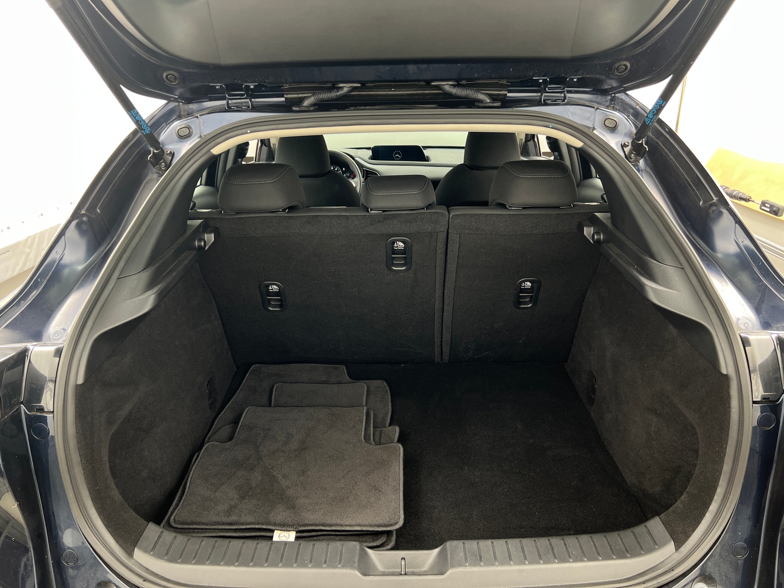 Thumbnail: 2023 Mazda CX-30 - 7