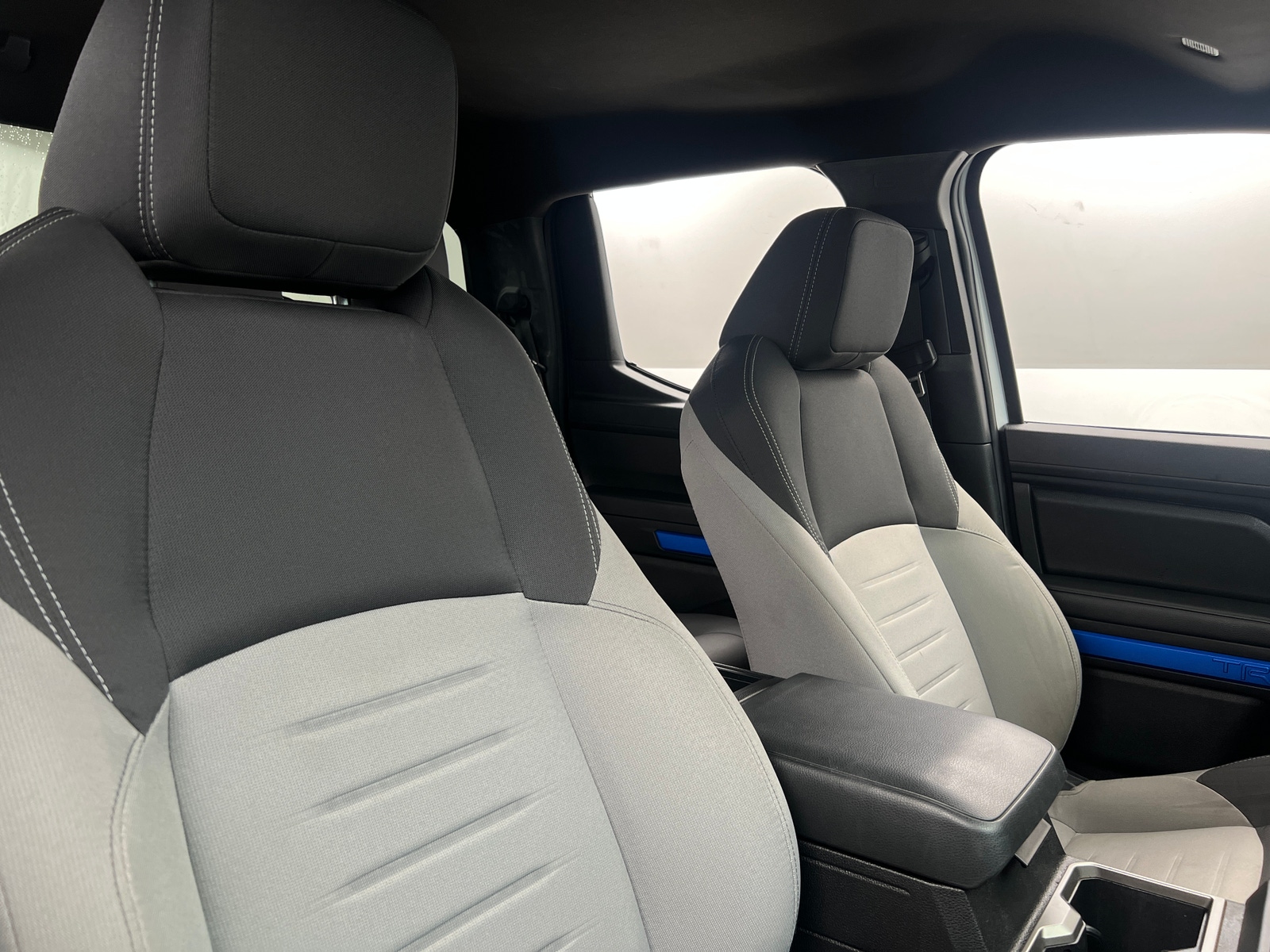 Thumbnail: 2025 Toyota Tacoma - 2