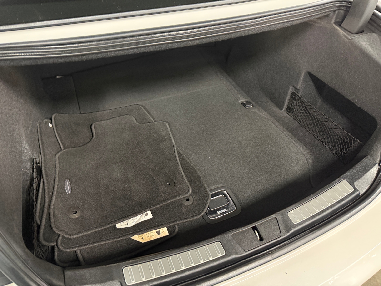 Thumbnail: 2017 Lincoln Continental - 6