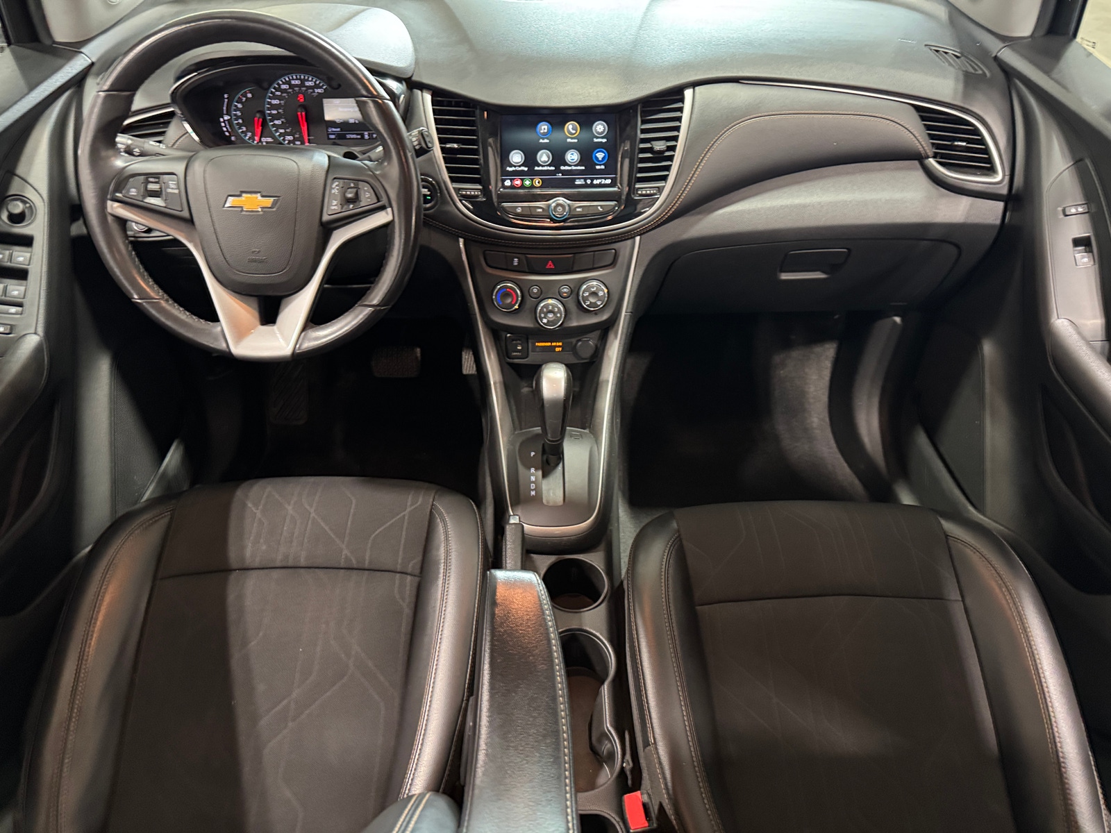 Thumbnail: 2019 Chevrolet Trax - 3
