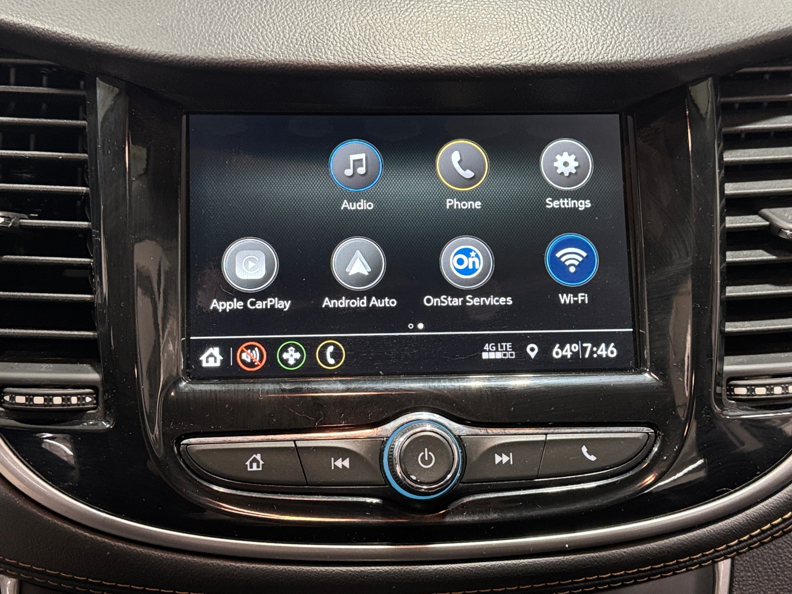 Thumbnail: 2019 Chevrolet Trax - 4