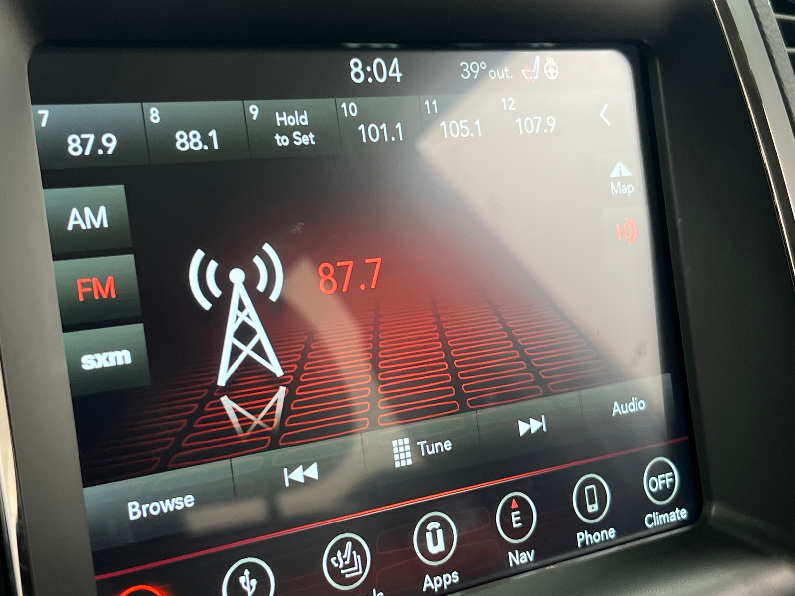 Thumbnail: 2018 Dodge Durango - 3