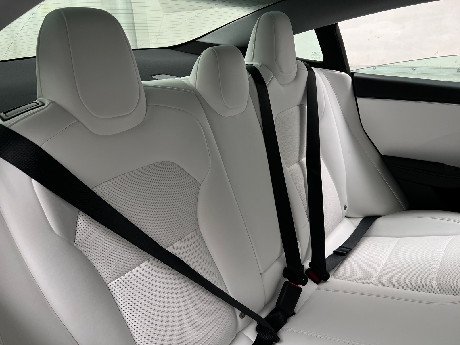 Thumbnail: 2025 Tesla Model 3 - 5