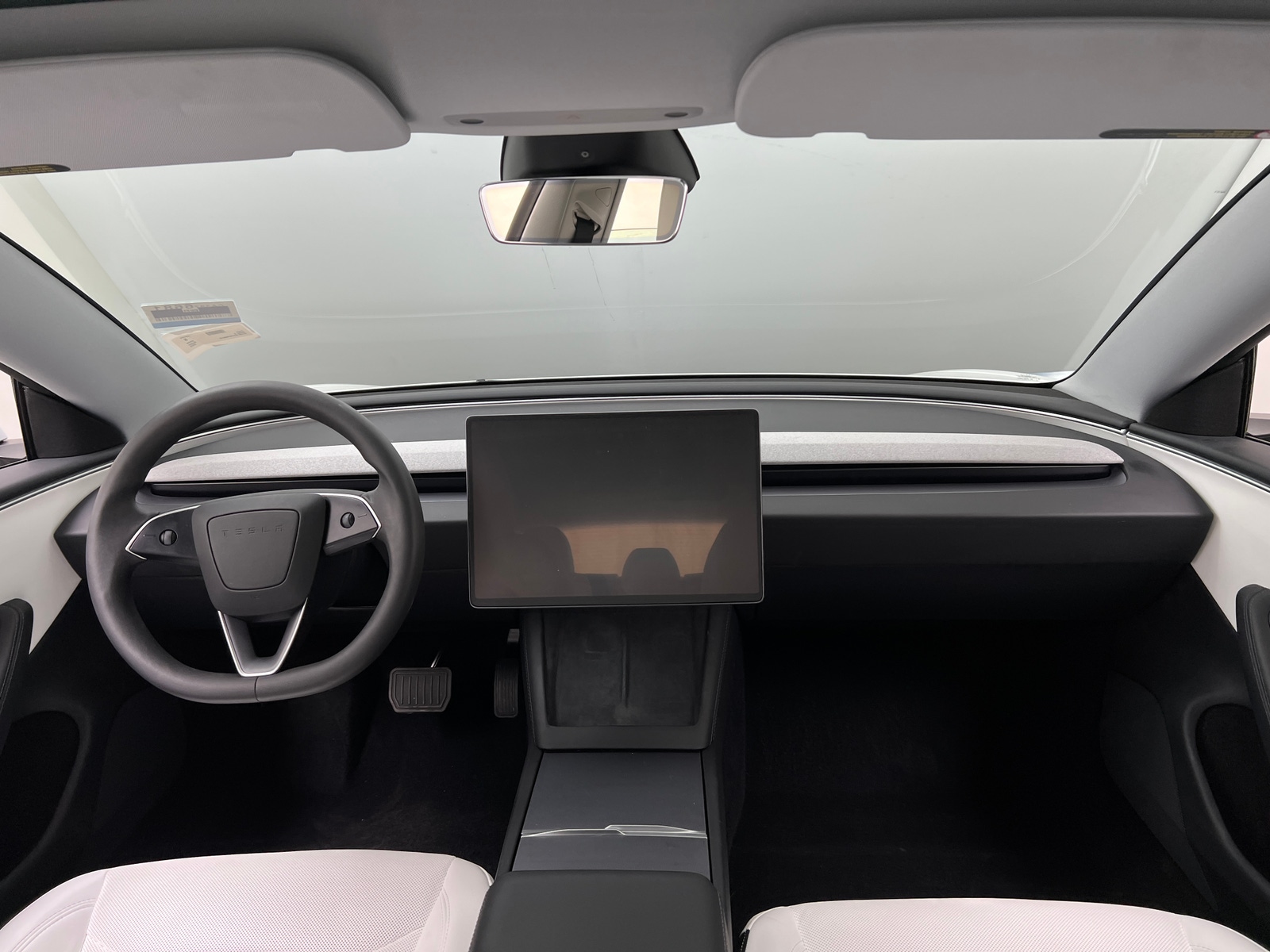 Thumbnail: 2025 Tesla Model 3 - 2