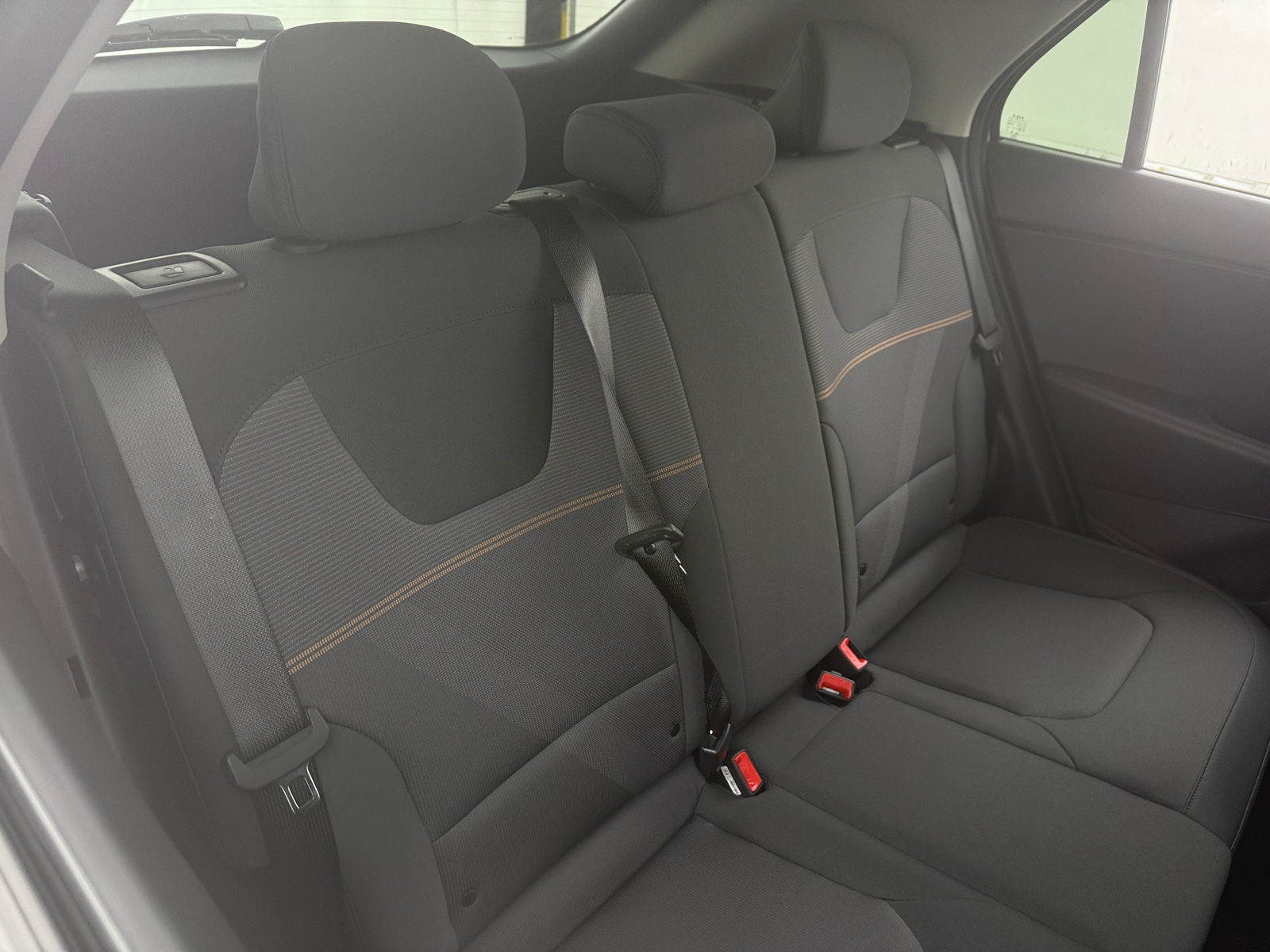 Thumbnail: 2025 Kia Niro - 6