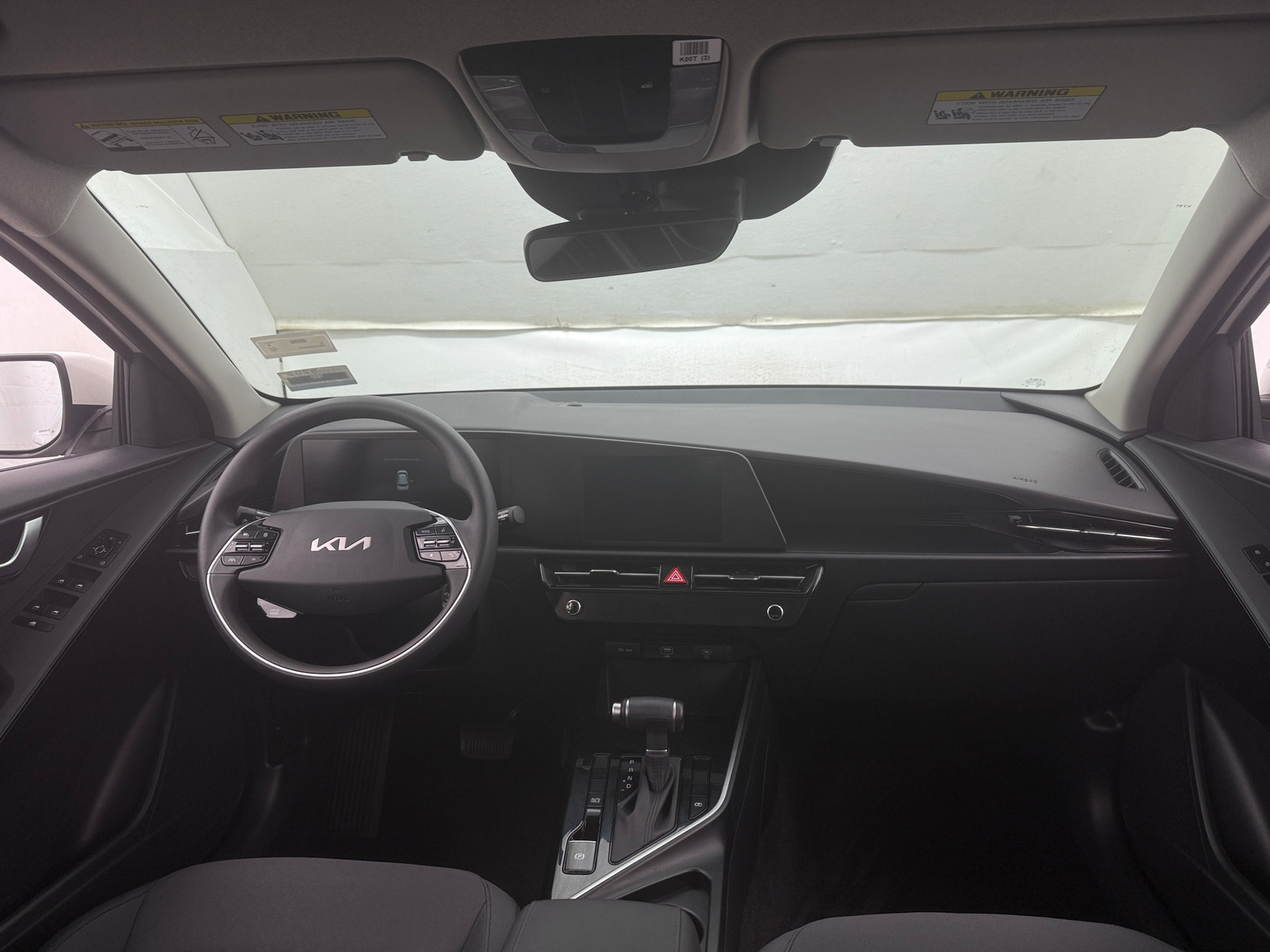 Thumbnail: 2025 Kia Niro - 3