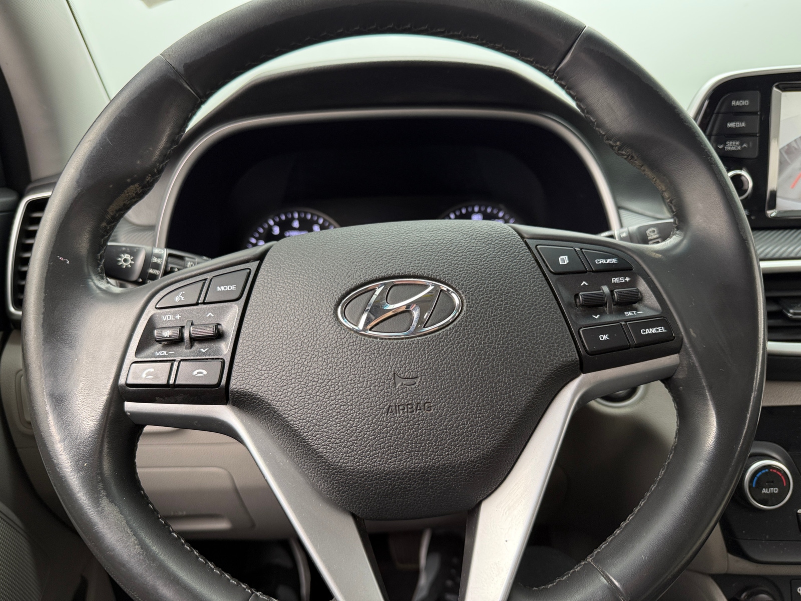 Thumbnail: 2020 Hyundai Tucson - 5