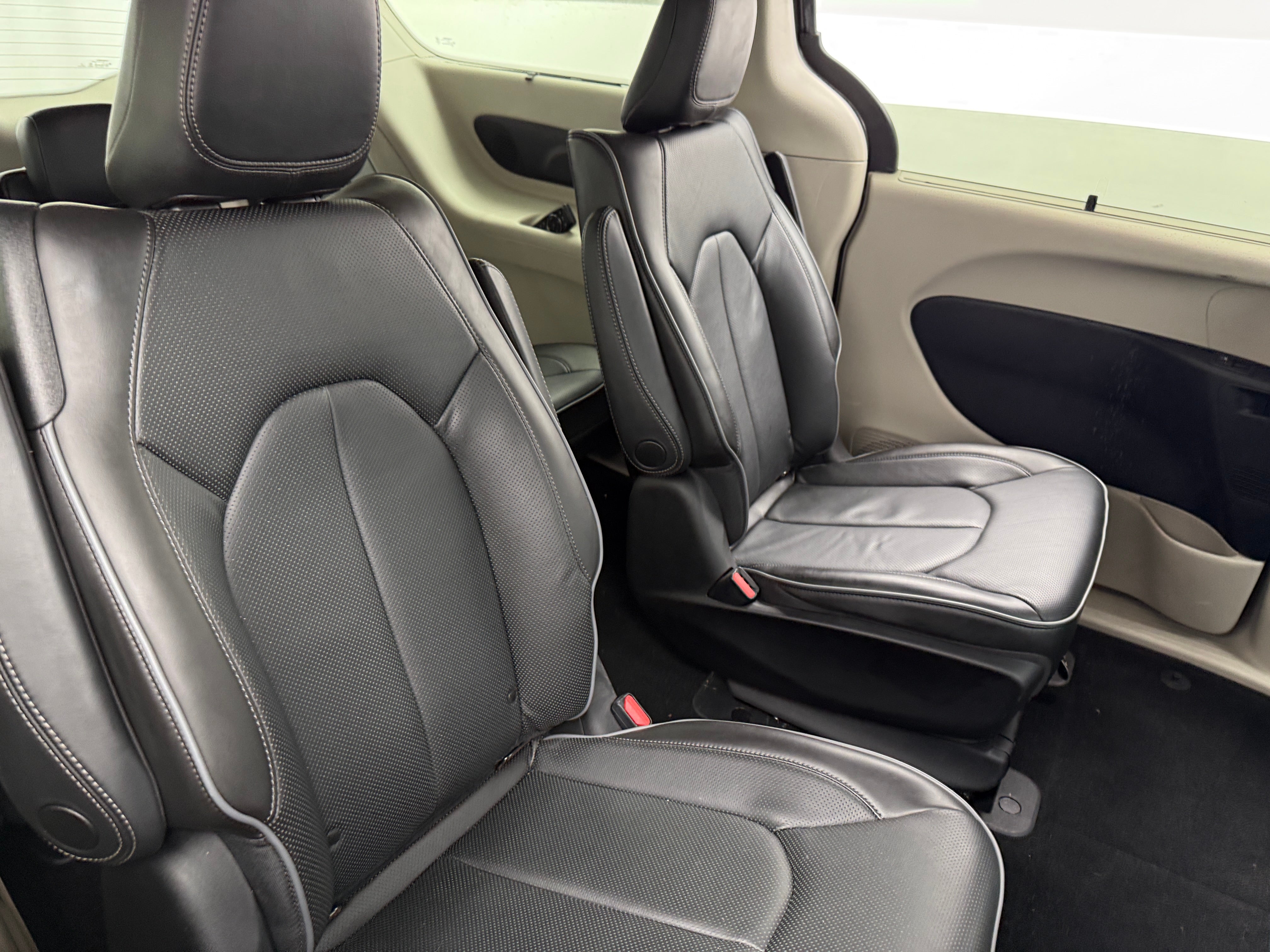 2020 Chrysler Pacifica Hybrid