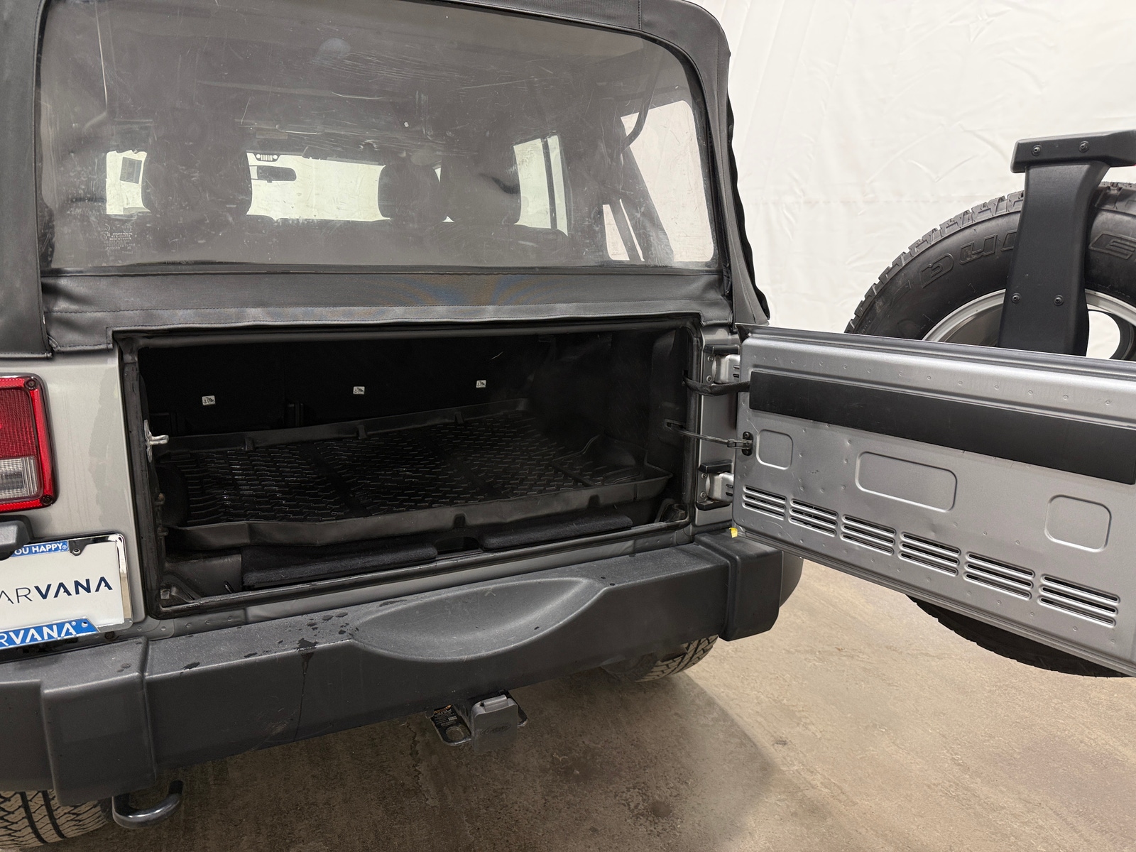 Thumbnail: 2013 Jeep Wrangler - 7