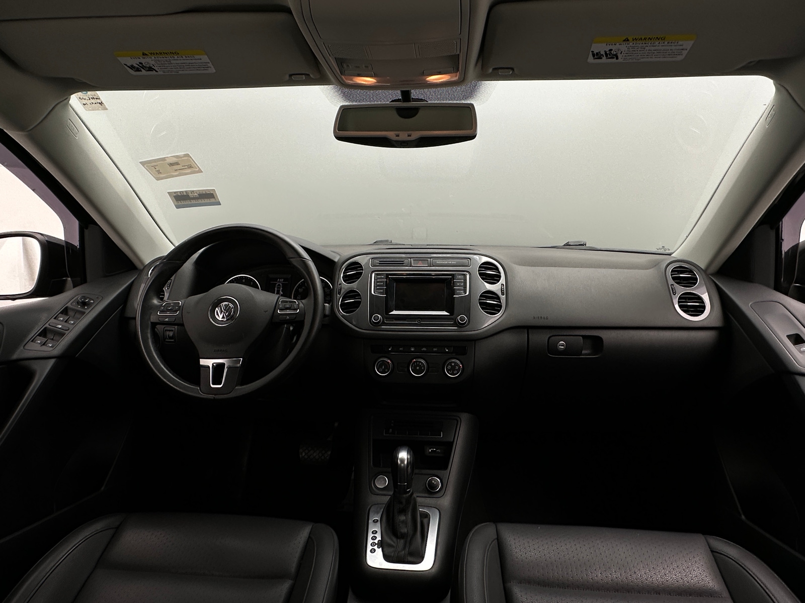 Thumbnail: 2016 Volkswagen Tiguan - 3