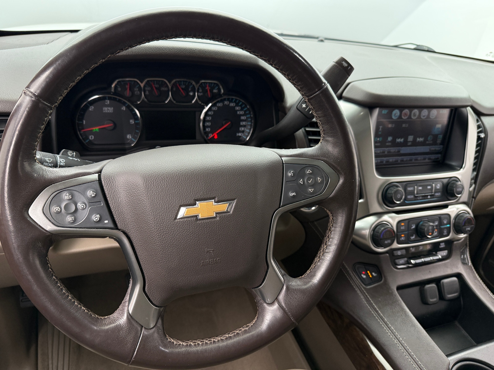 Thumbnail: 2020 Chevrolet Suburban - 4