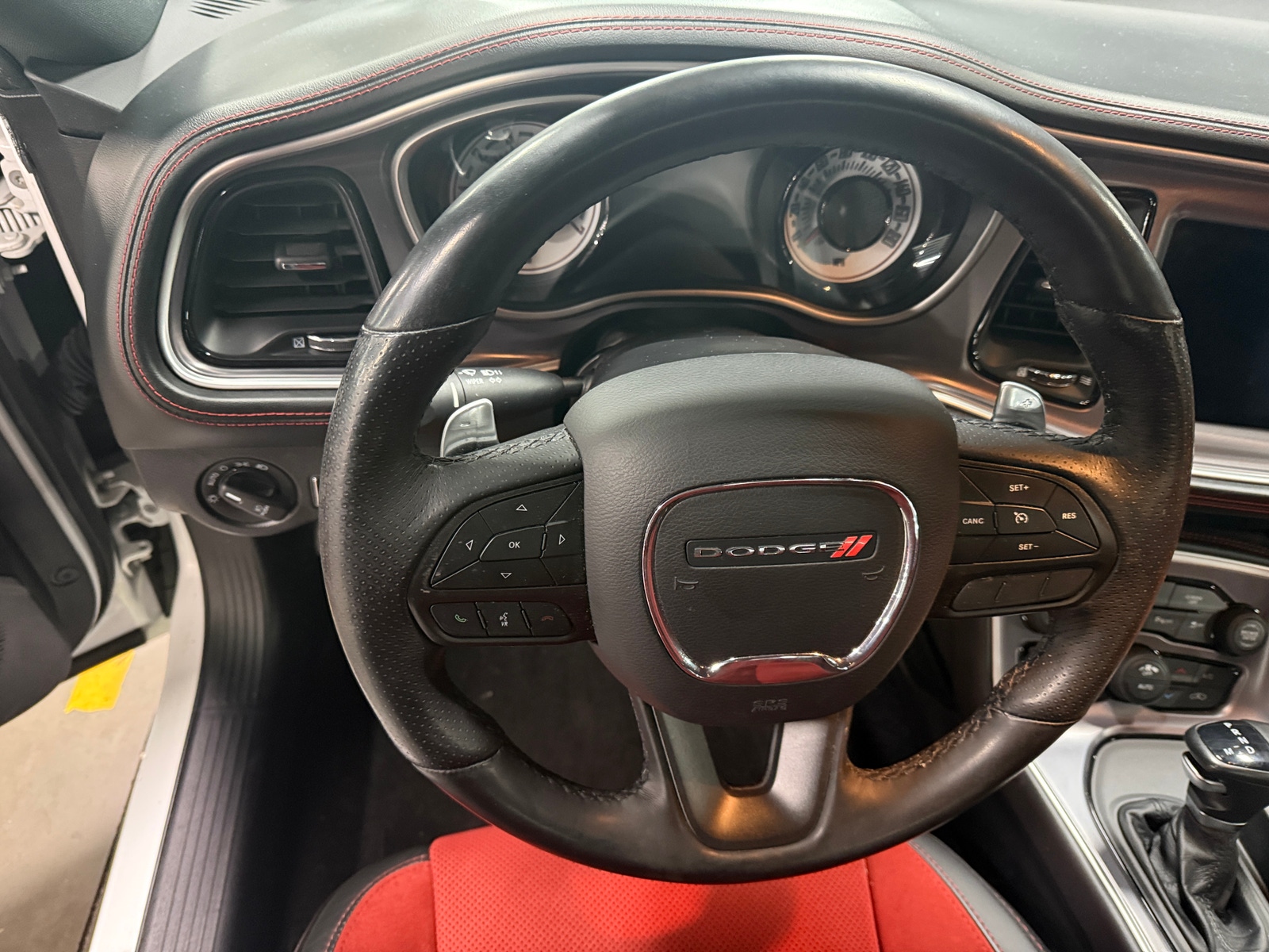 Thumbnail: 2020 Dodge Challenger - 4