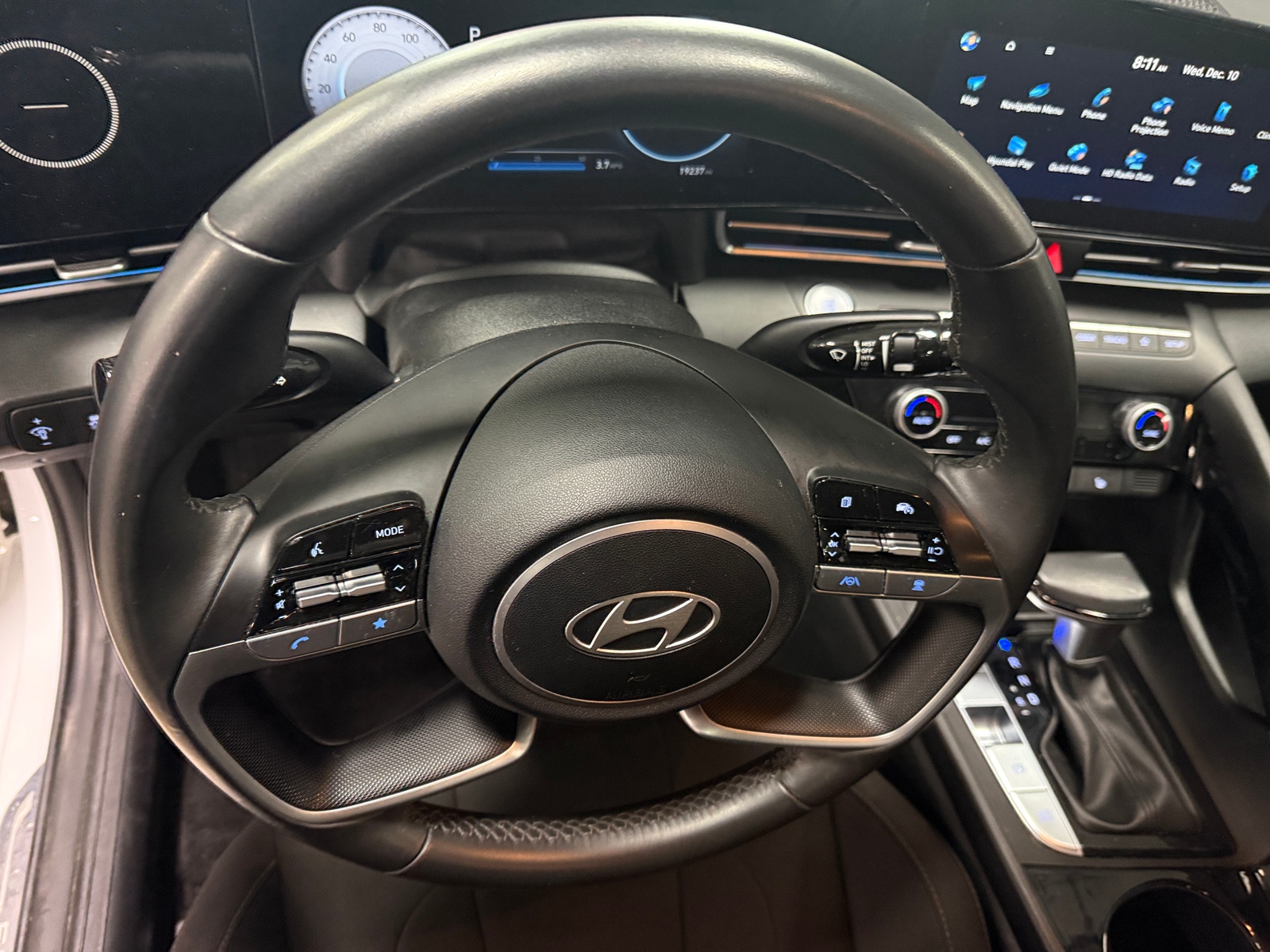 Thumbnail: 2024 Hyundai Elantra - 5