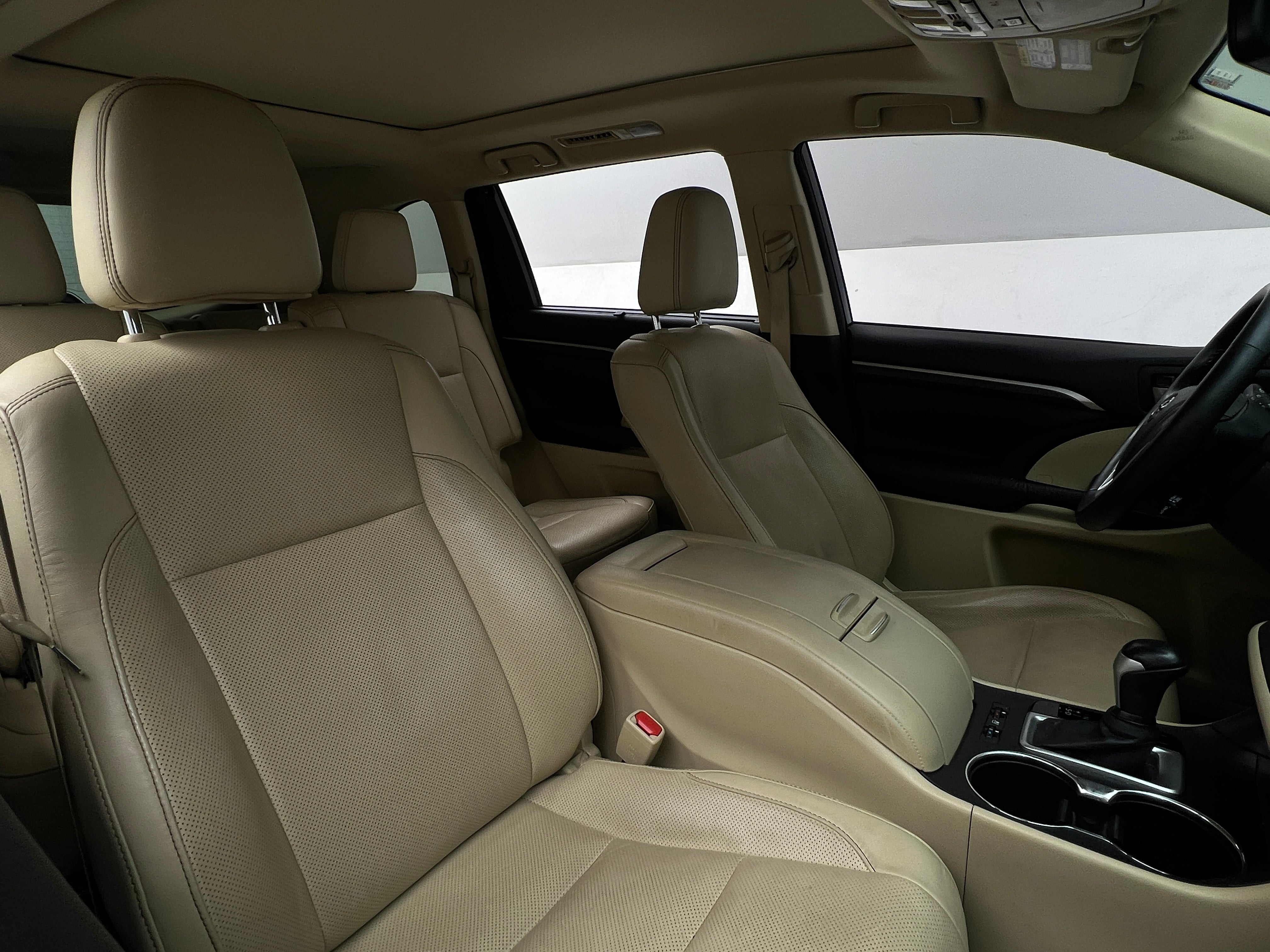 2016 Toyota Highlander