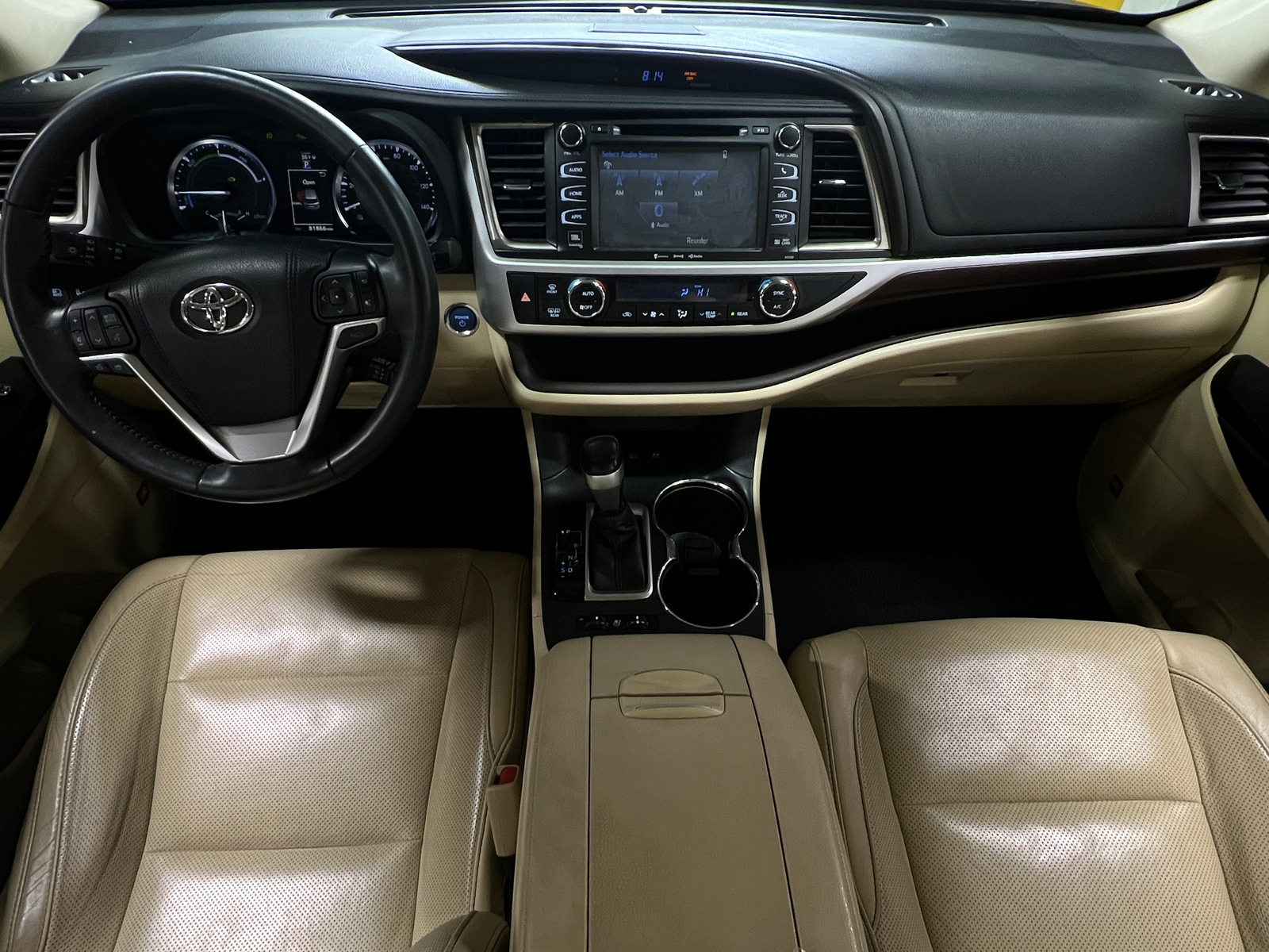 Thumbnail: 2016 Toyota Highlander - 2