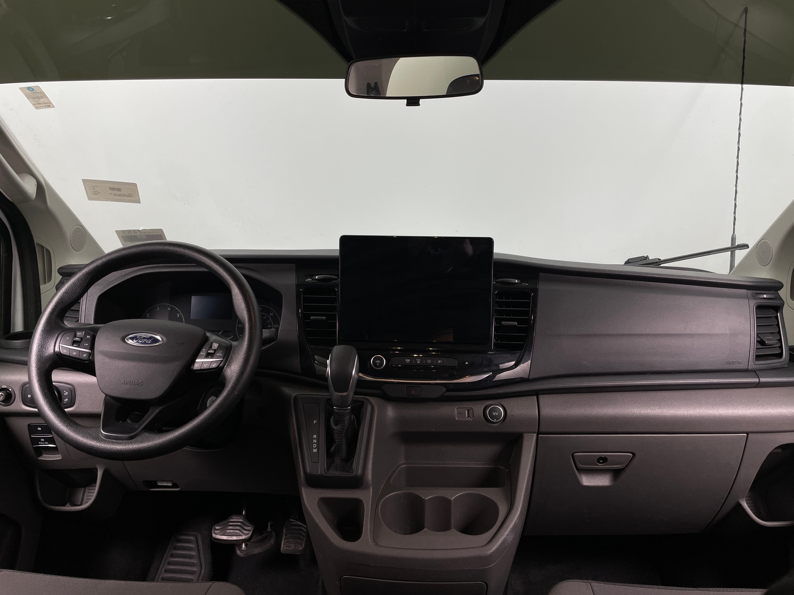 Thumbnail: 2023 Ford Econoline - 3