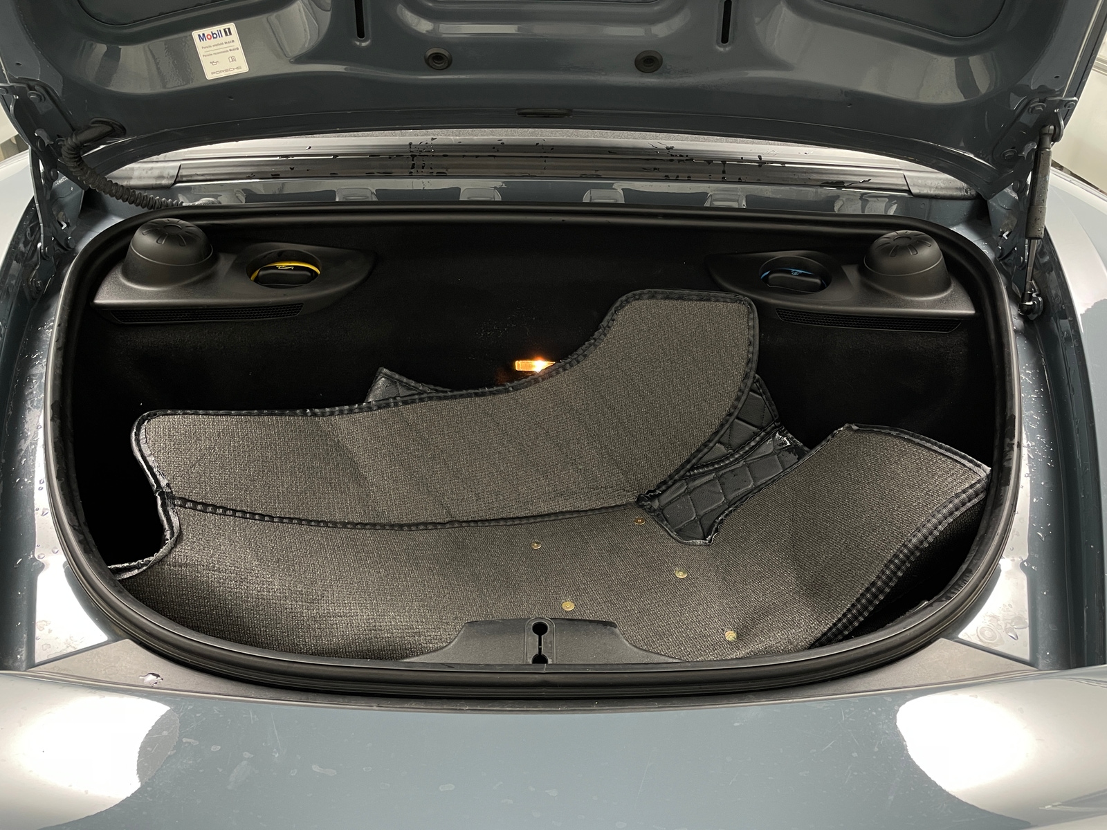 Thumbnail: 2017 Porsche 718 Boxster - 5