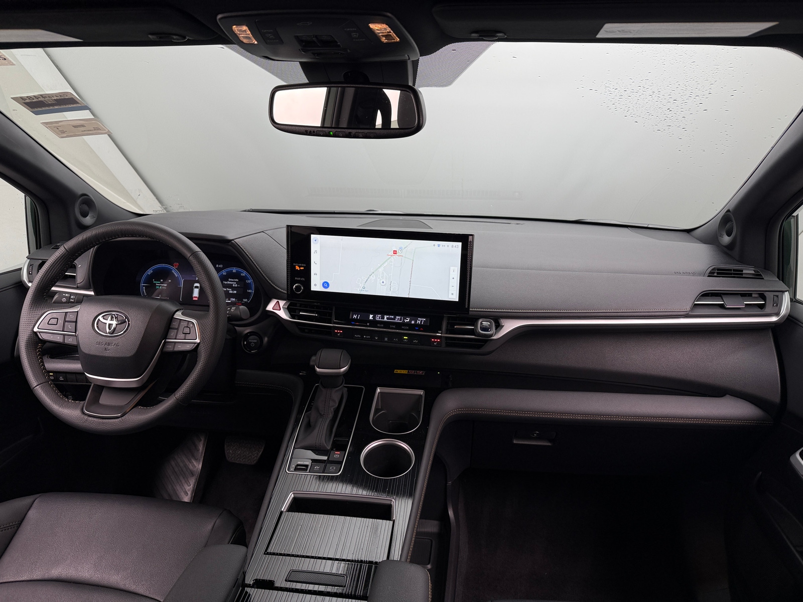 Thumbnail: 2025 Toyota Sienna - 2